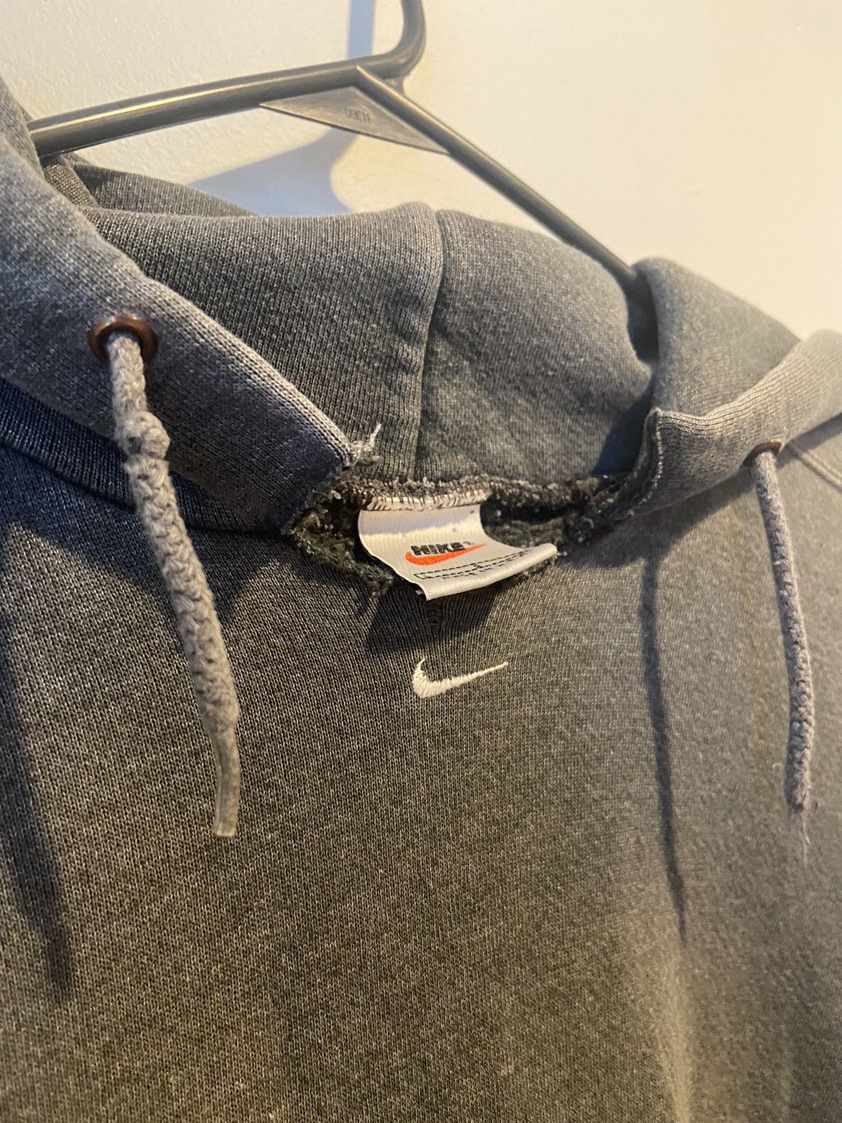 Vintage Vintage THRASHED Nike Center Swoosh Charcoal Grey Size US L / EU 52-54 / 3 - 6 Thumbnail