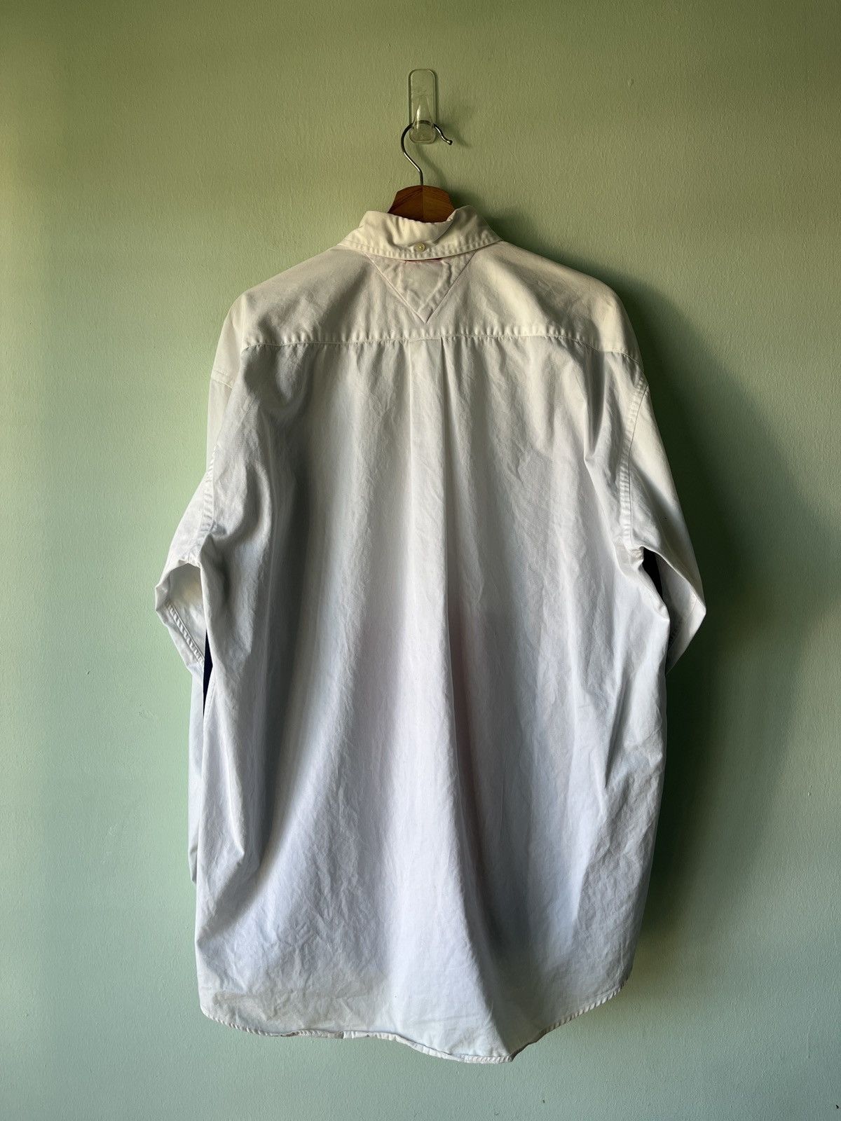 Tommy Hilfiger × Vintage Vintage Tommy Hilfiger Big Flag Button Up Size US XL / EU 56 / 4 - 9 Thumbnail