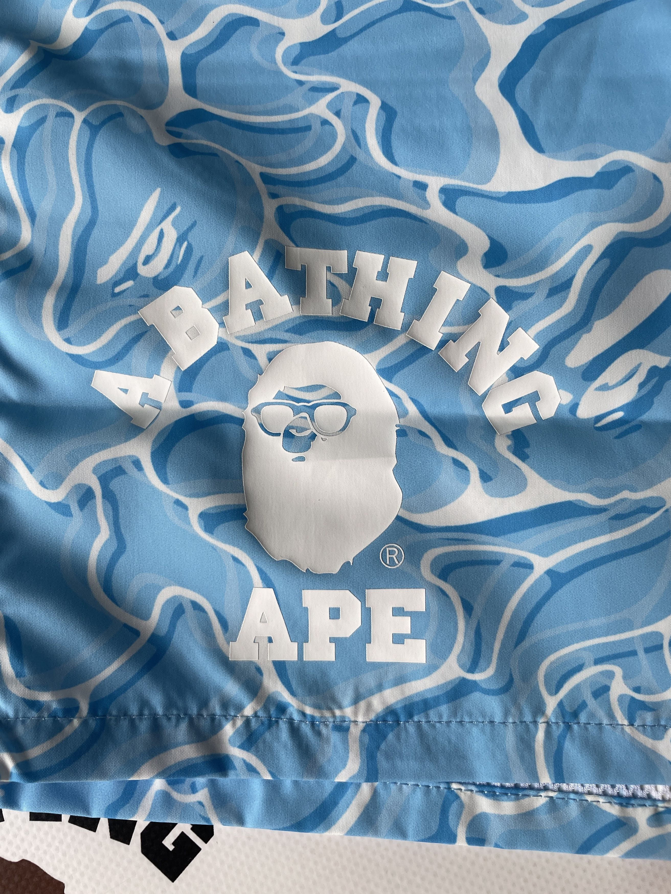 Bape ABC SEA SURFACE CAMO BEACH SHORTS Size US 34 / EU 50 - 4 Thumbnail