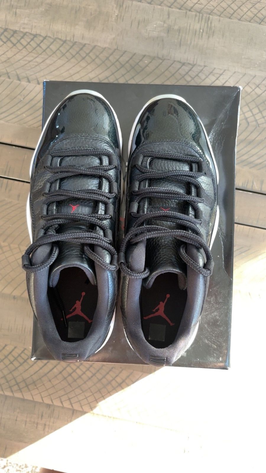 Jordan Brand Jordan 11 low Size US 10.5 / EU 43-44 - 2 Thumbnail