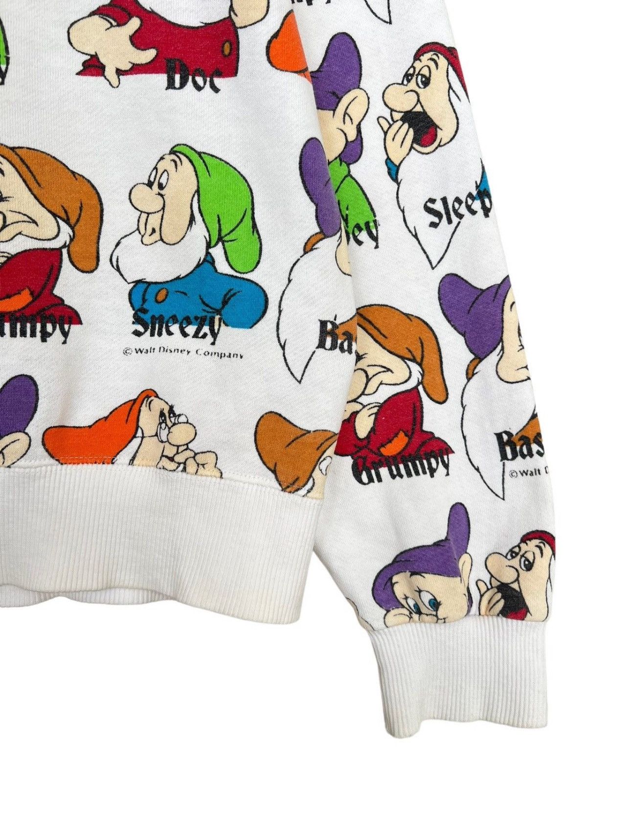 Disney × Mickey Mouse × Vintage Vintage 90s Disney Snow White Dwarf sweatshirt ovp Size US M / EU 48-50 / 2 - 6 Thumbnail