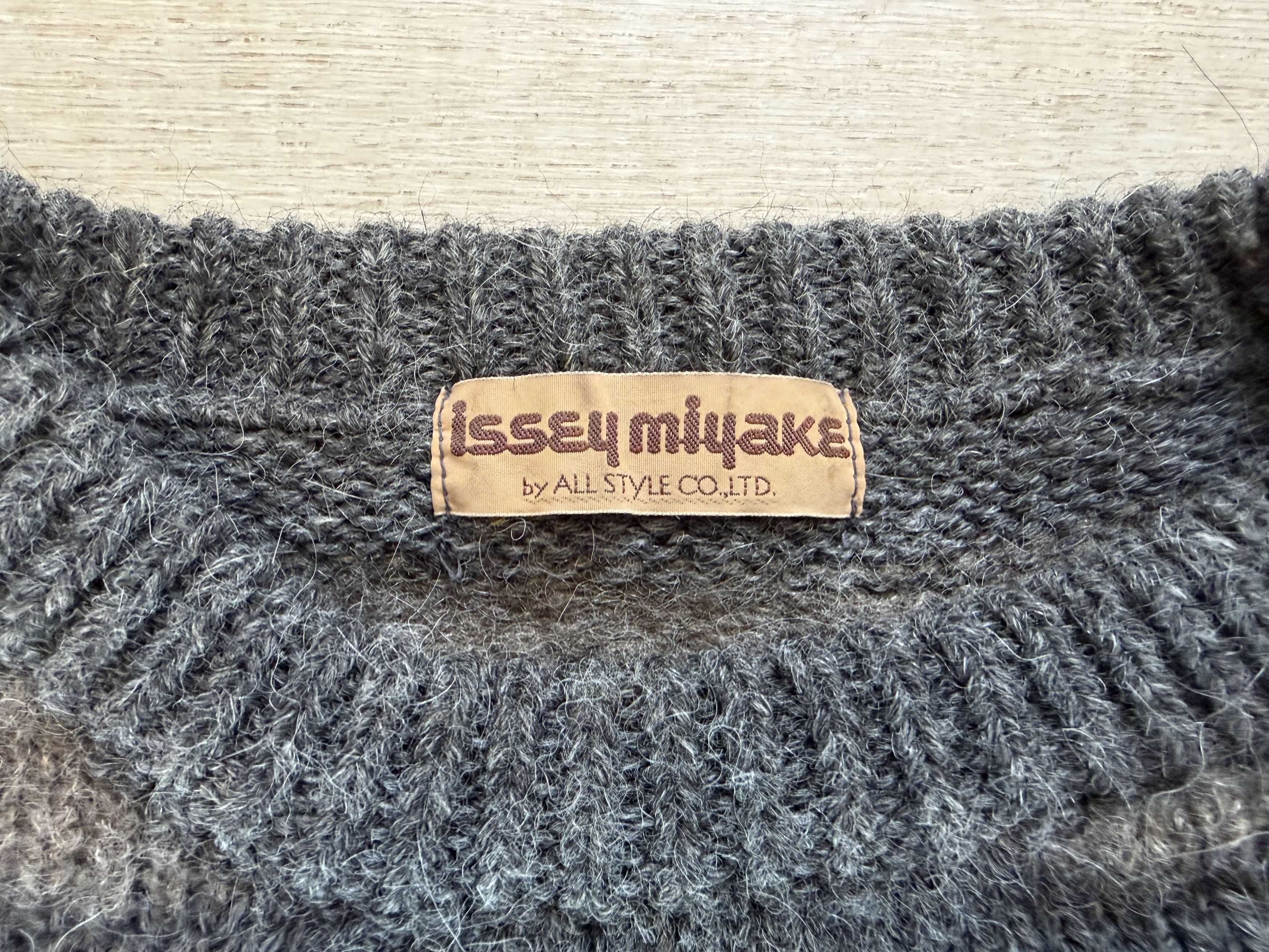 Issey Miyake RARE Vintage Issey Miyake Sweater Japan Size US L / EU 52-54 / 3 - 4 Thumbnail