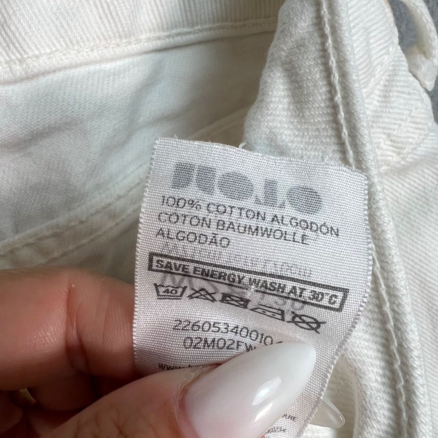 Topshop VINTAGE Topshop Mom White High-Rise Distressed Jeans 28 x 30 Cotton Denim Womens Size 28" / US 6 / IT 42 - 5 Thumbnail