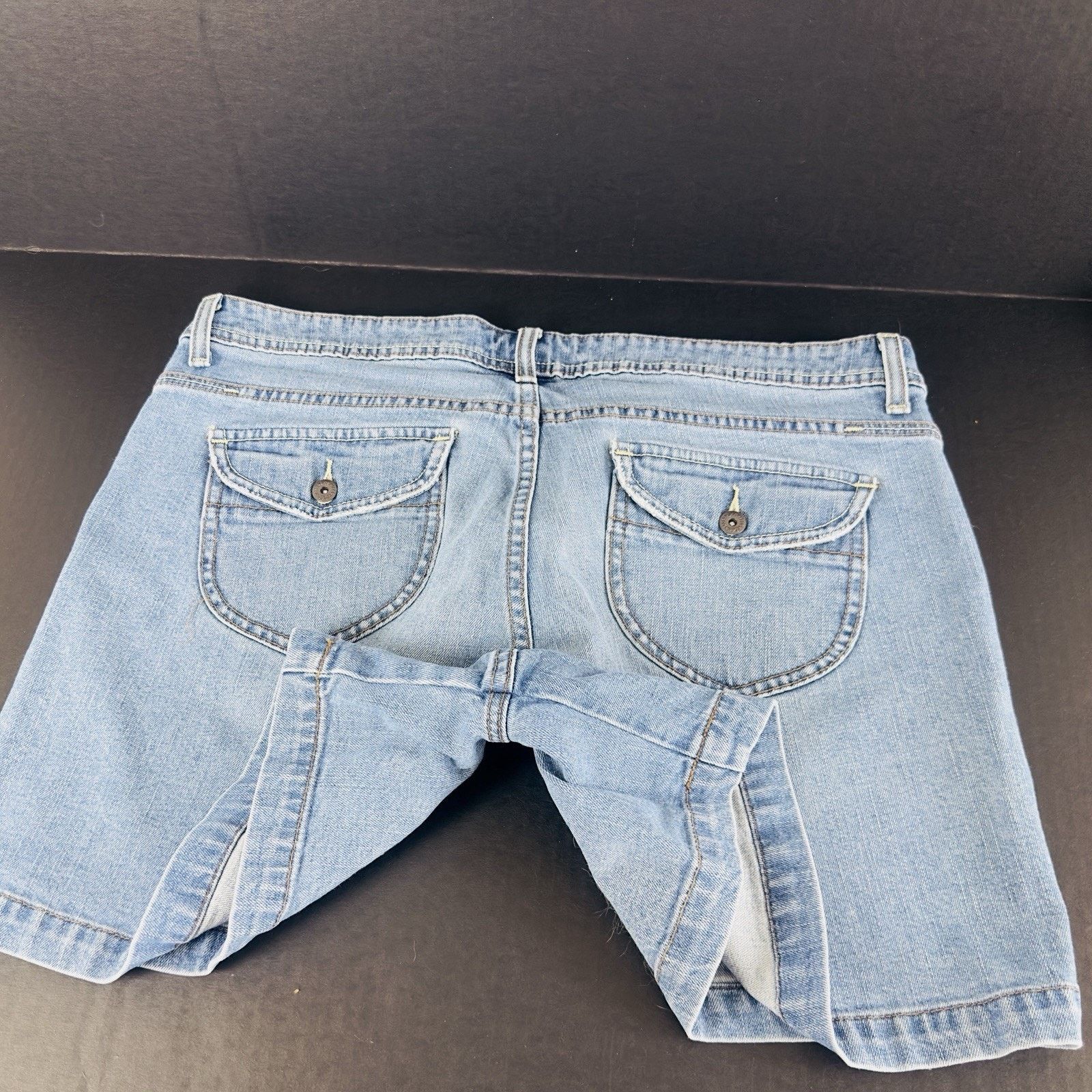 Lee Lee Lower on the Waist, Denim Jean Shorts 16M Grandma VTG Size 38" / US 16 / IT 52 - 4 Thumbnail