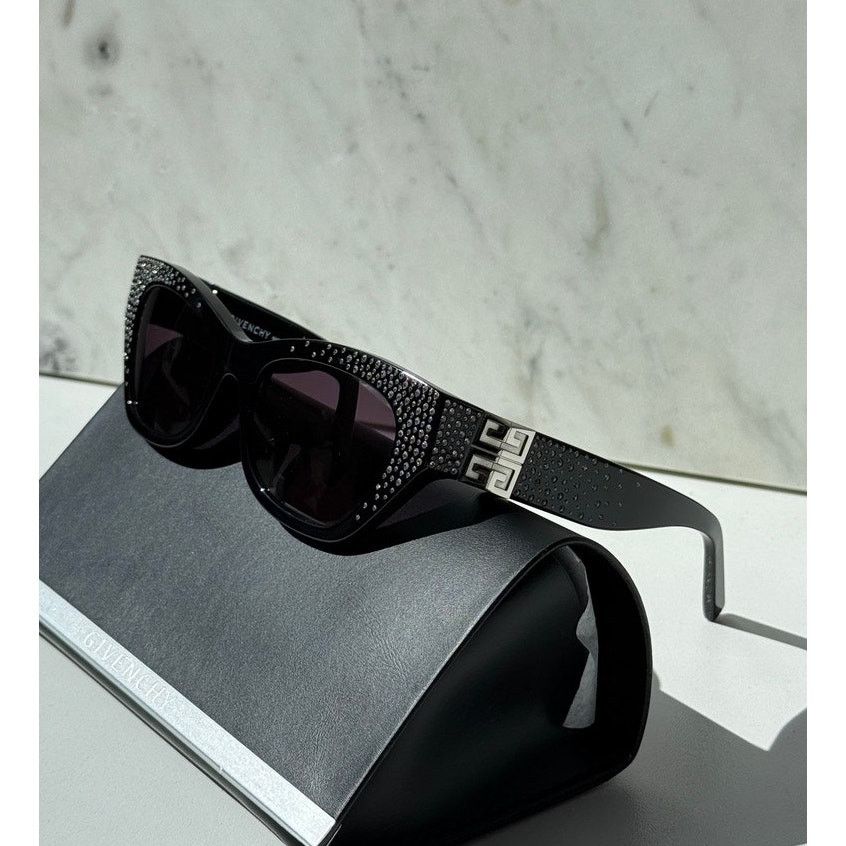 Givenchy NEW Givenchy GV4019IS Strass Crystal Black Sunglasses $870 Size ONE SIZE - 1 Thumbnail