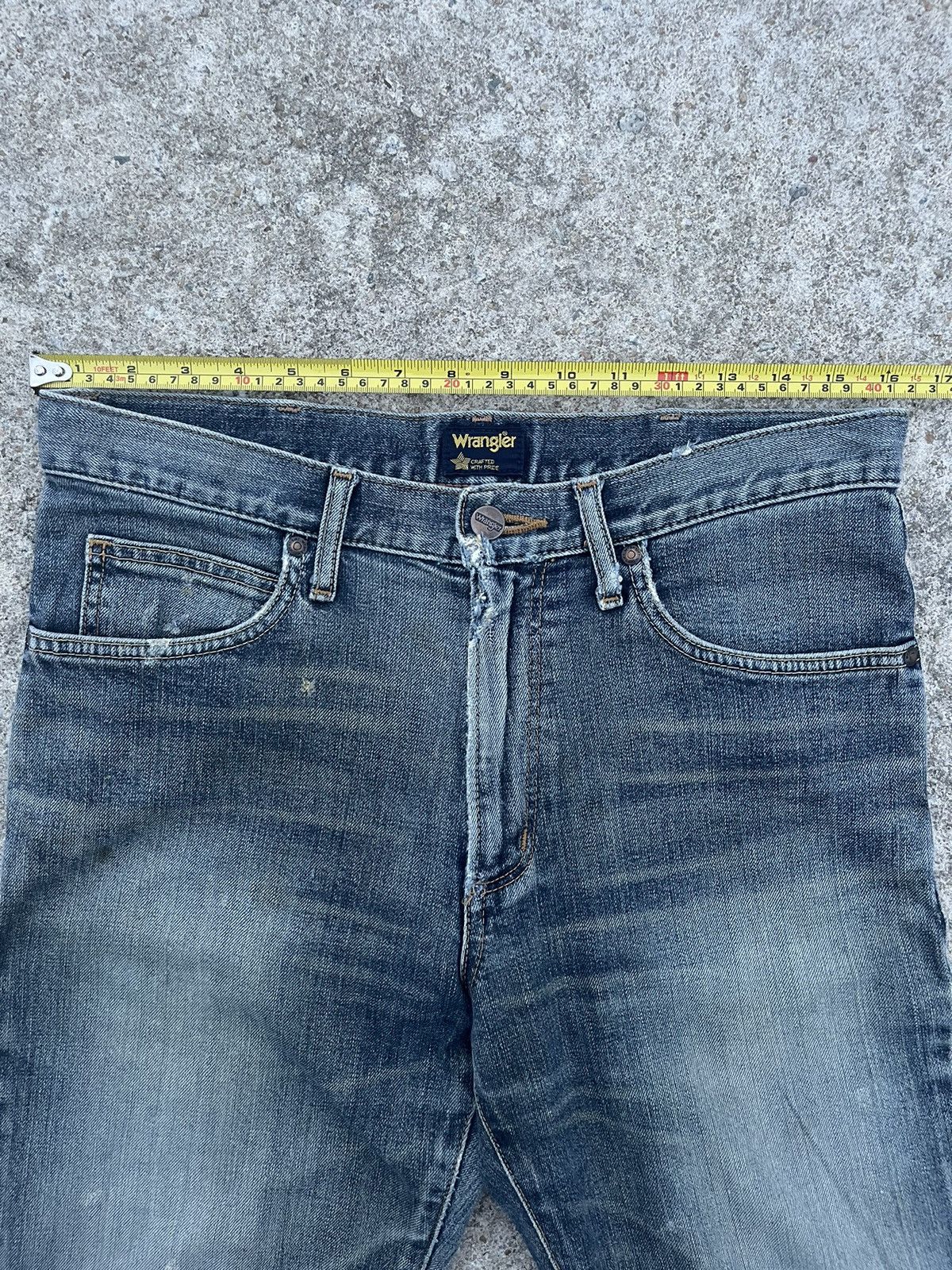 Wrangler 🔥 Wrangler Under License Distressed Denim W32🔥 Size US 32 / EU 48 - 3 Thumbnail