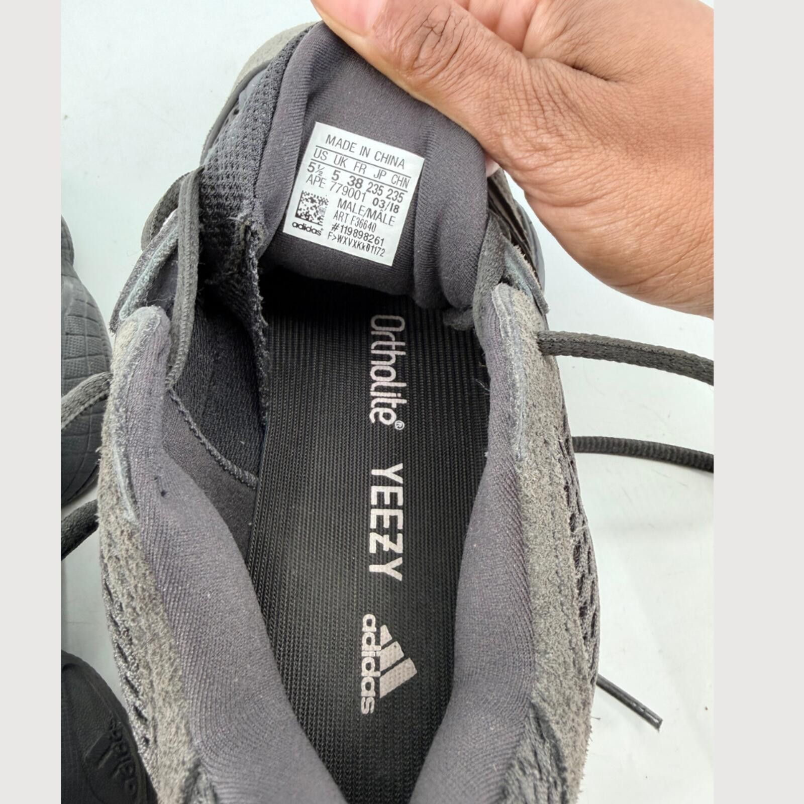 Adidas Adidas Yeezy 500 Charcoal Sneakers 5.5 Size US 5.5 / EU 38 - 6 Thumbnail