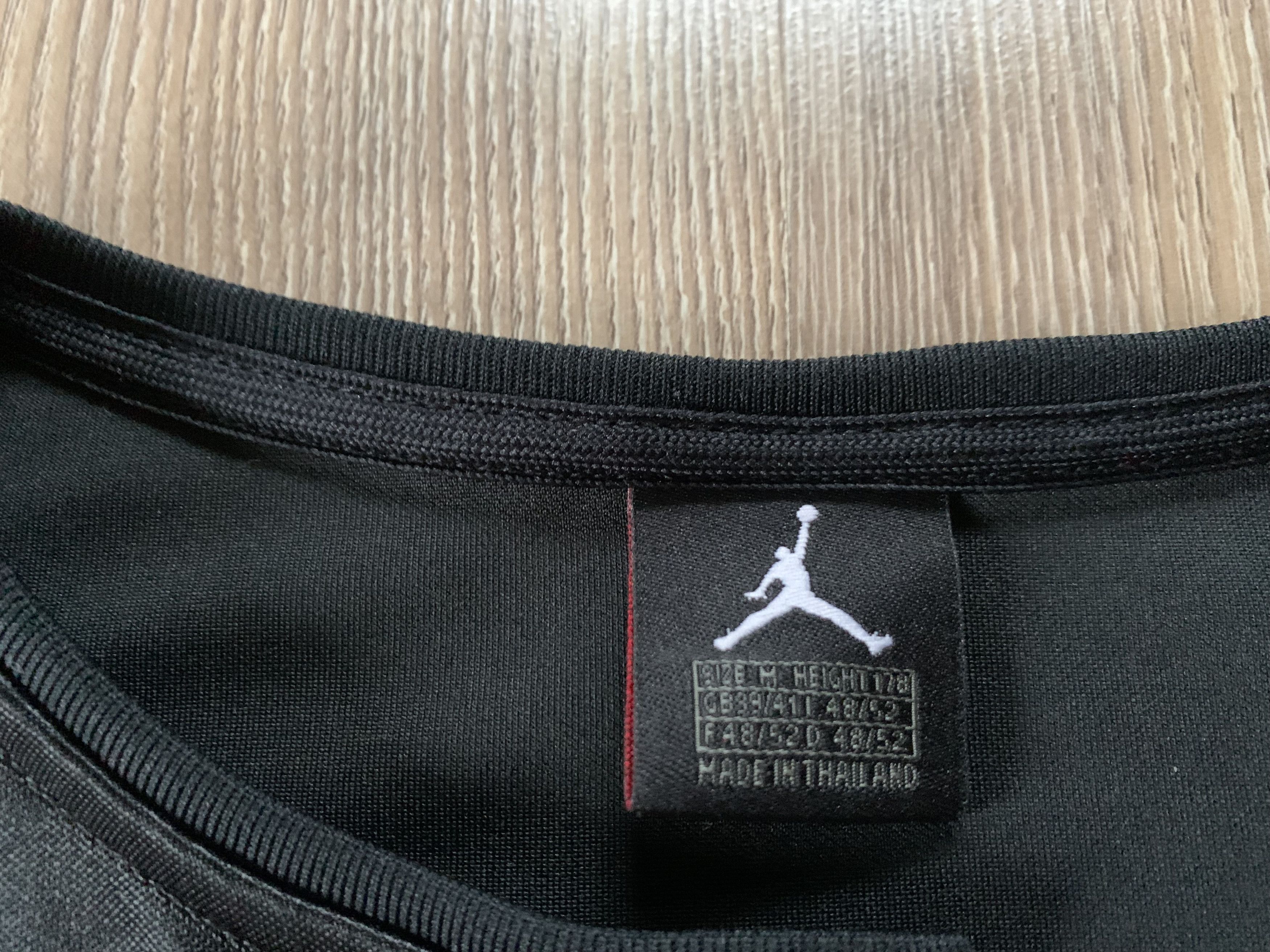 Jordan Brand Air Jordan Training Black T-Shirt Size US M / EU 48-50 / 2 - 6 Thumbnail
