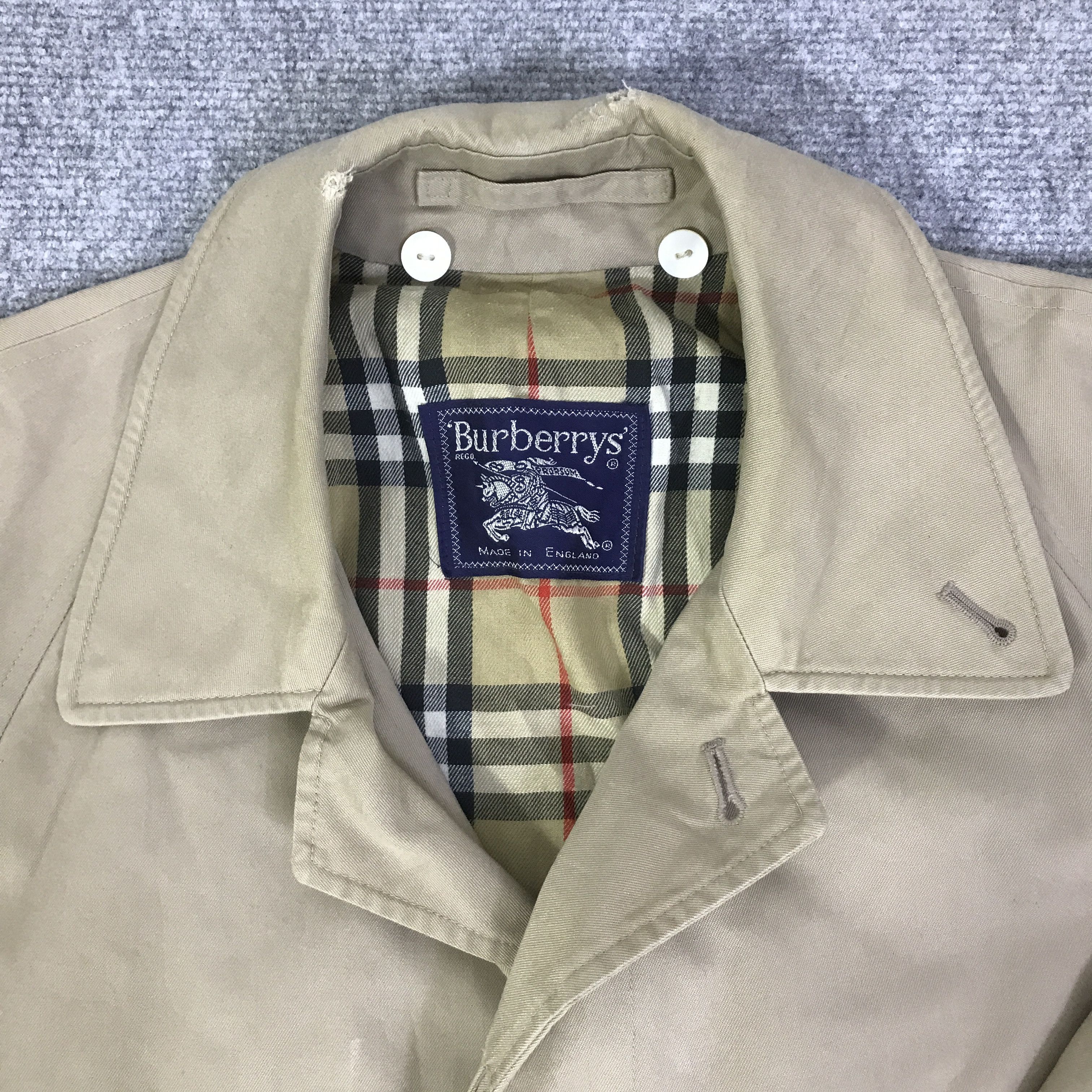 Burberry BURBERRY LONG COAT DISTRESSED COLLER JACKET Size US L / EU 52-54 / 3 - 8 Thumbnail