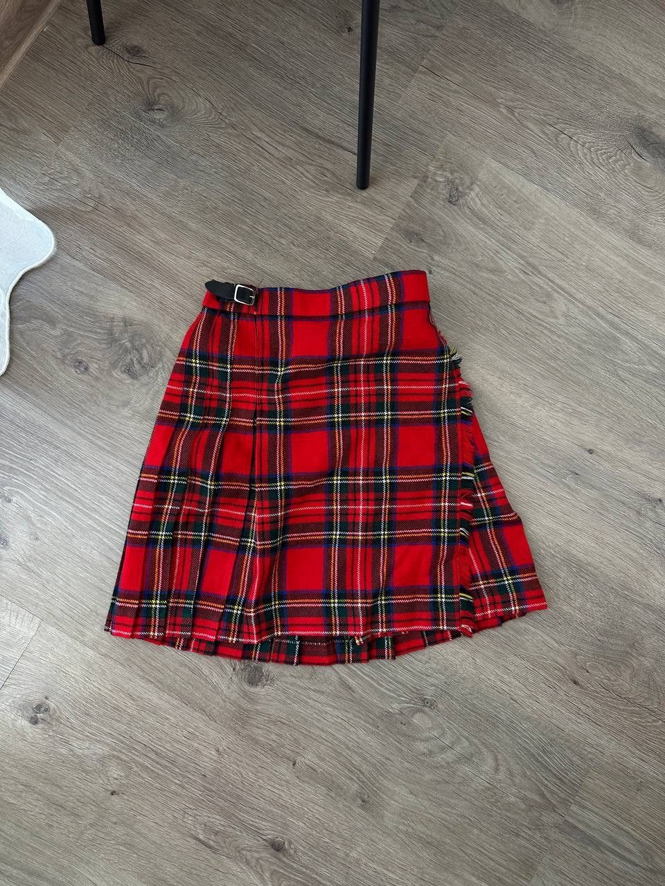 Japanese Brand × Vintage Vintage Japanese Scotland Wool Red Skirt Size 27" / US 4 / IT 40 - 1 Thumbnail