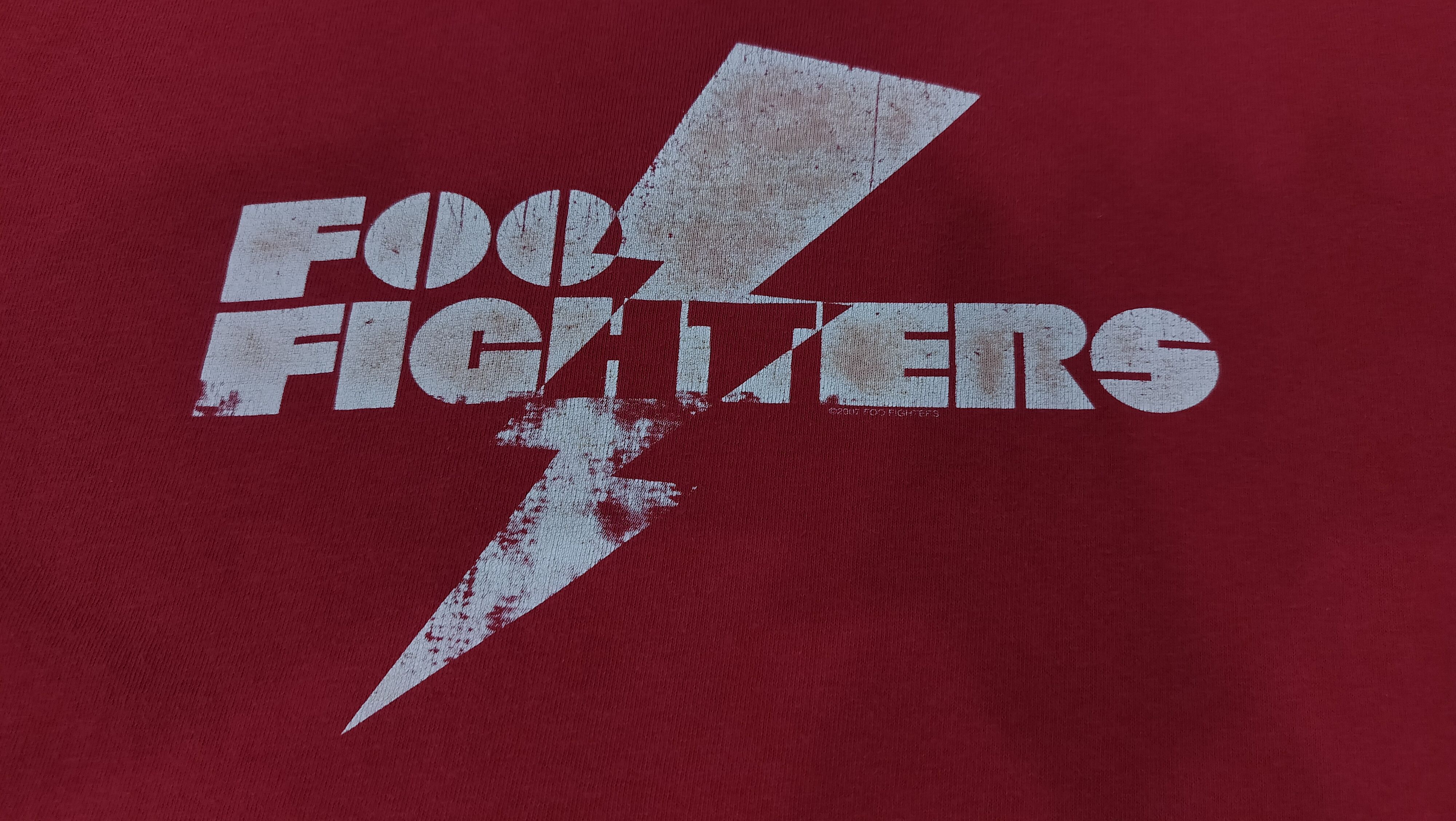 Band Tees Vintage 2007 Foo Fighters Band tshirt Size US L / EU 52-54 / 3 - 2 Thumbnail