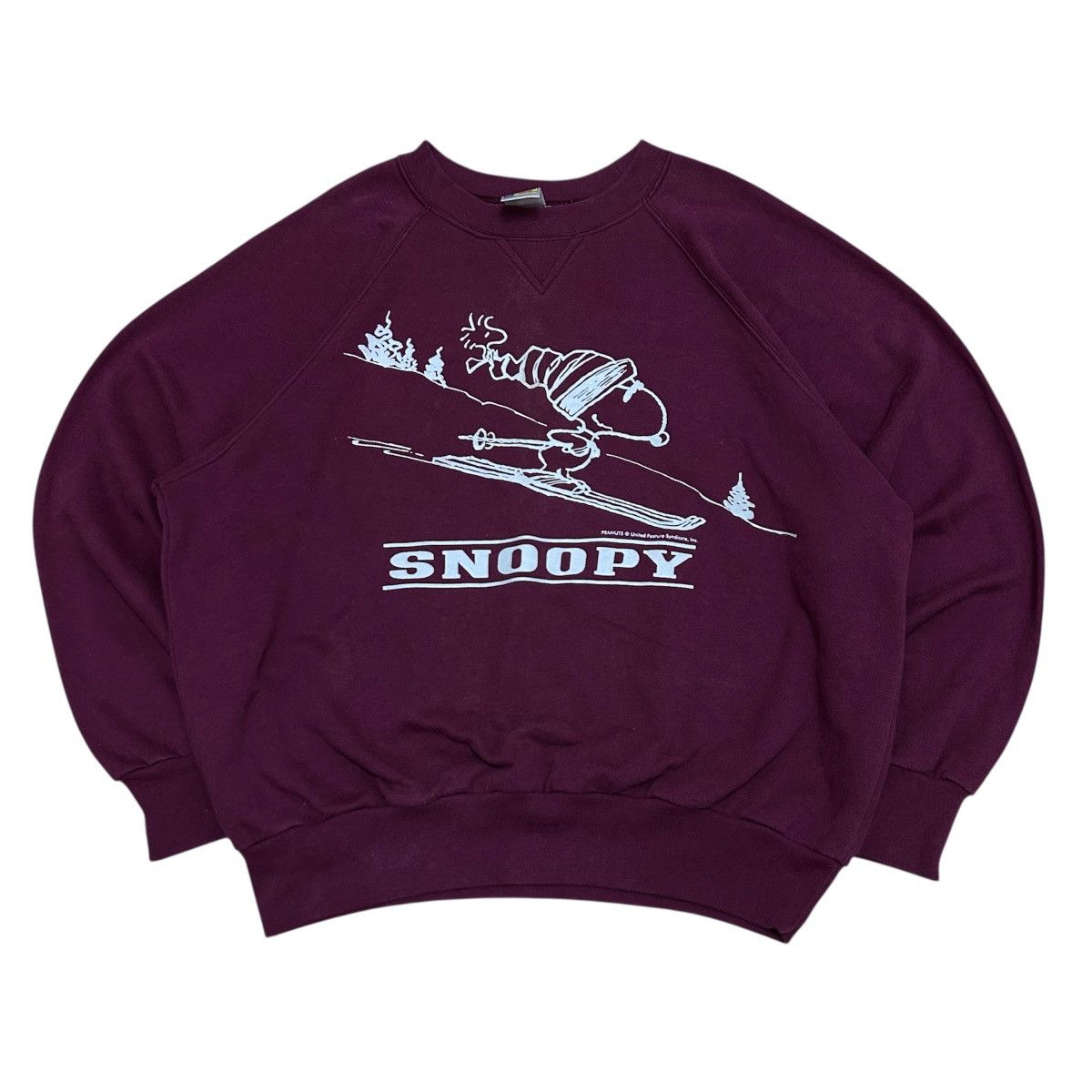 Vintage Vintage 90's Peanuts Skiing Snoopy Crewneck Sweatshirt Size US L / EU 52-54 / 3 - 1 Thumbnail