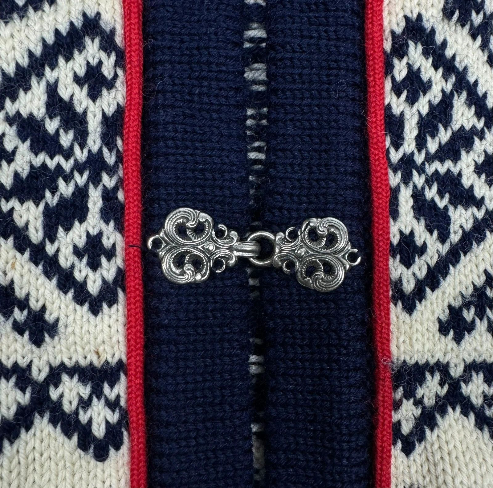 Dale Of Norway Dale Of Norway Fair Isle Handknit Cardigan Wool size L Size L / US 10 / IT 46 - 10 Thumbnail