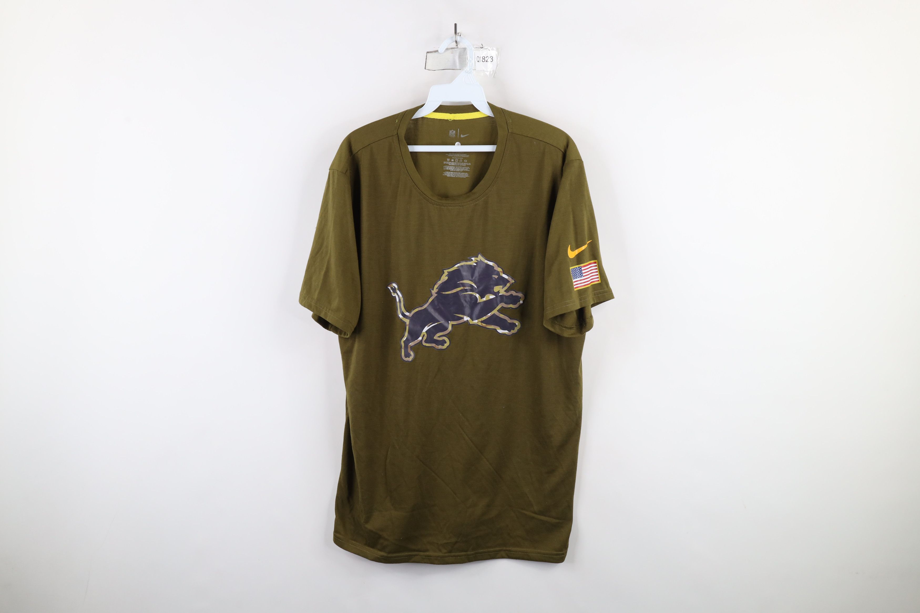 Nike × Vintage Nike To Service Detroit Lions Football Short Sleeve T-Shirt Size US XXL / EU 58 / 5 - 1 Thumbnail