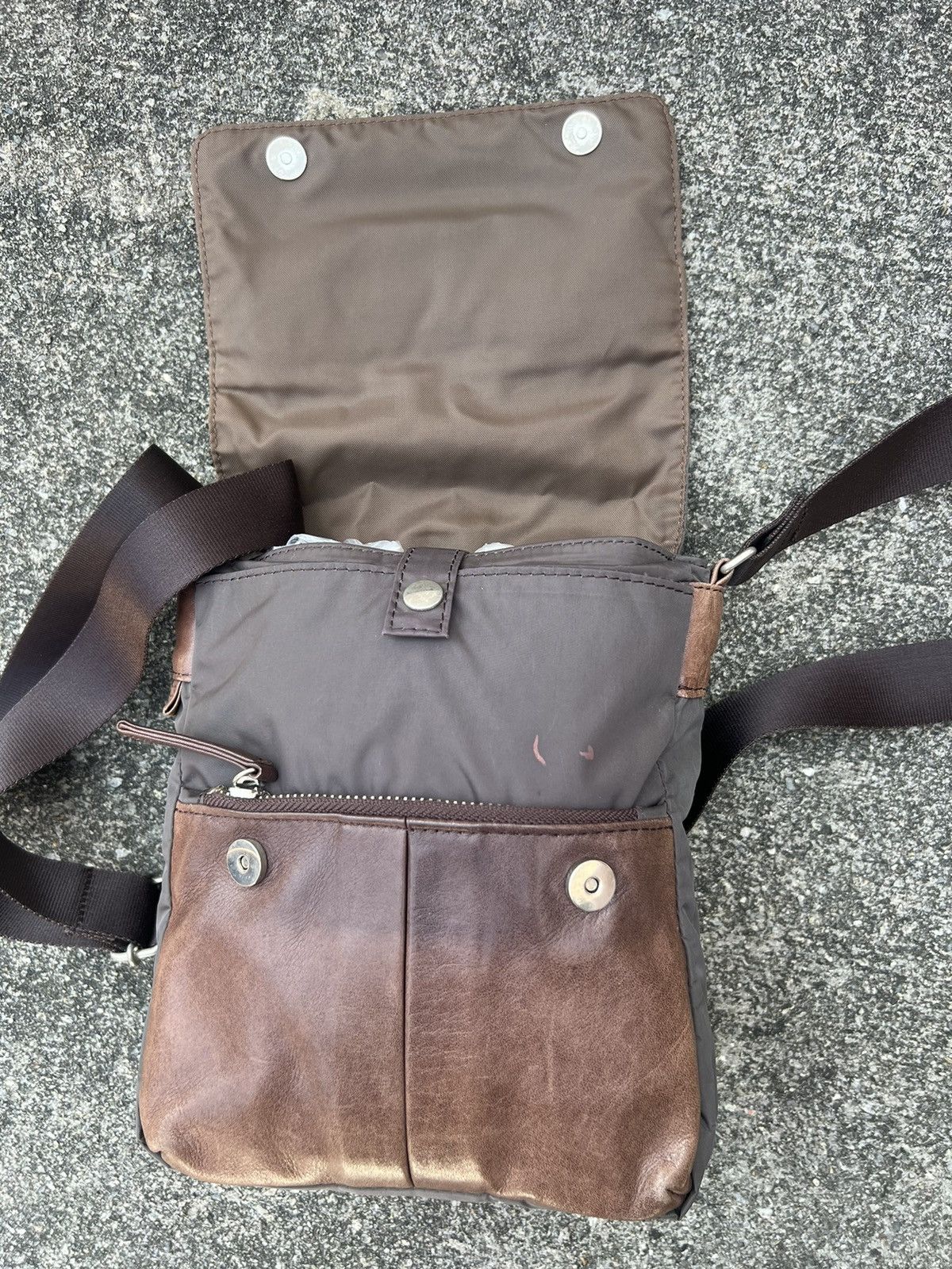 Yohji Yamamoto Vintage Yohji Yamamoto Hybrid Patina Leather Sling Bag Size ONE SIZE - 14 Thumbnail