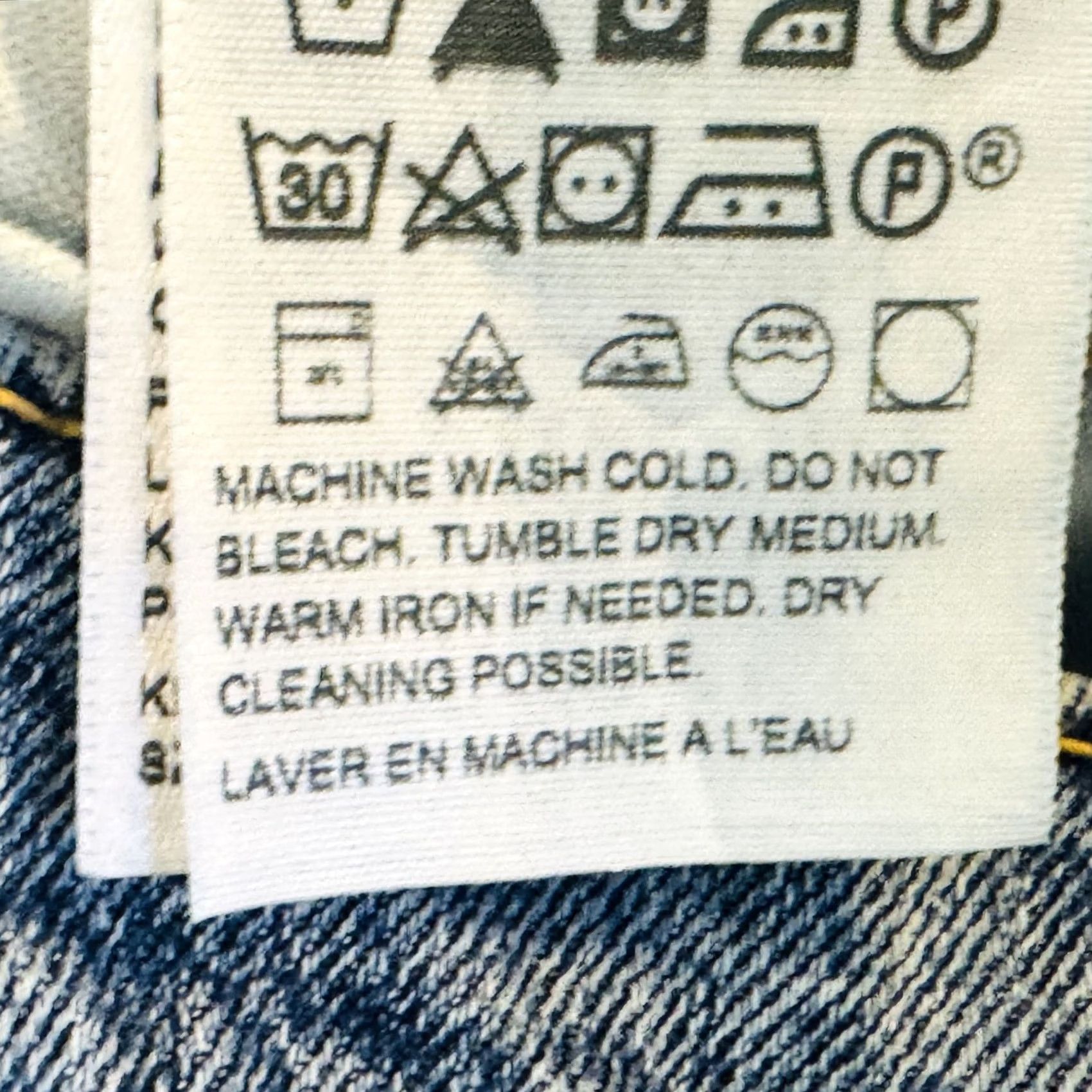 Levi's Levi's 514 Bermuda Shorts Mens 29 Blue Distressed 11 Inseam 5-Pocket Zip Fly Denim Cotton Lyocell Spandex Pocket Design Casual Summer Size US 29 - 6 Thumbnail
