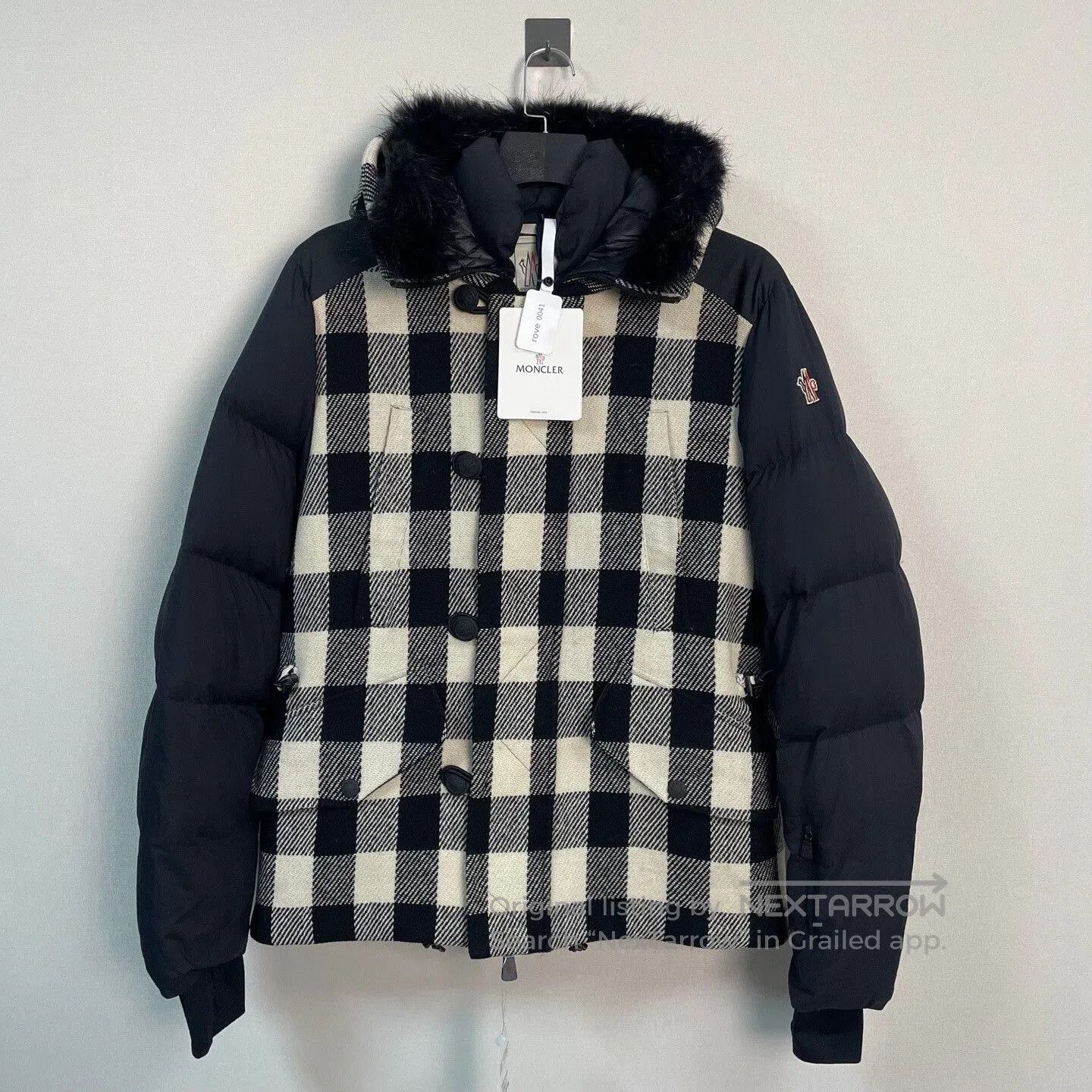 Moncler moncler checkered down jacket with fur collar. Size US XL / EU 56 / 4 - 1 Thumbnail