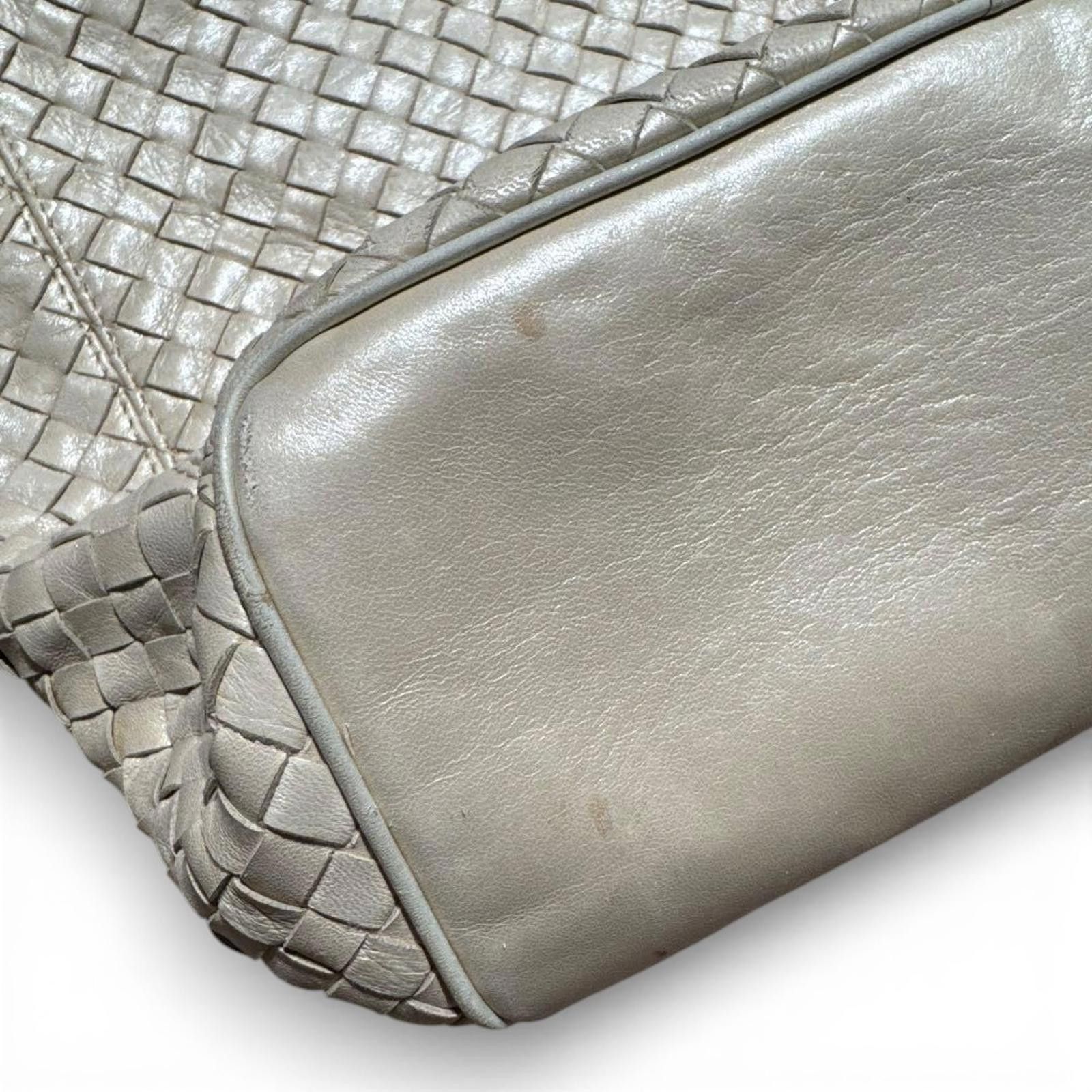 Bottega Veneta Bottega Veneta - Intrecciato Woven Leather Shoulder Bag in B Size ONE SIZE - 4 Thumbnail