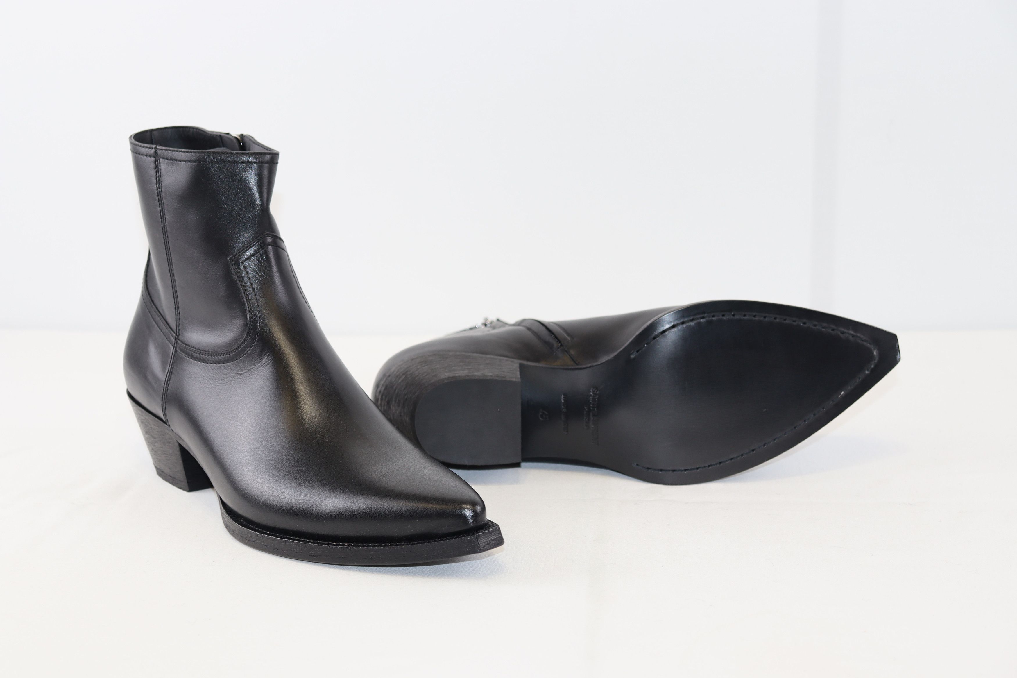 image of Saint Laurent Paris O1Rshd1 Lukas 40 Boots In Black, Men's (Size 11)