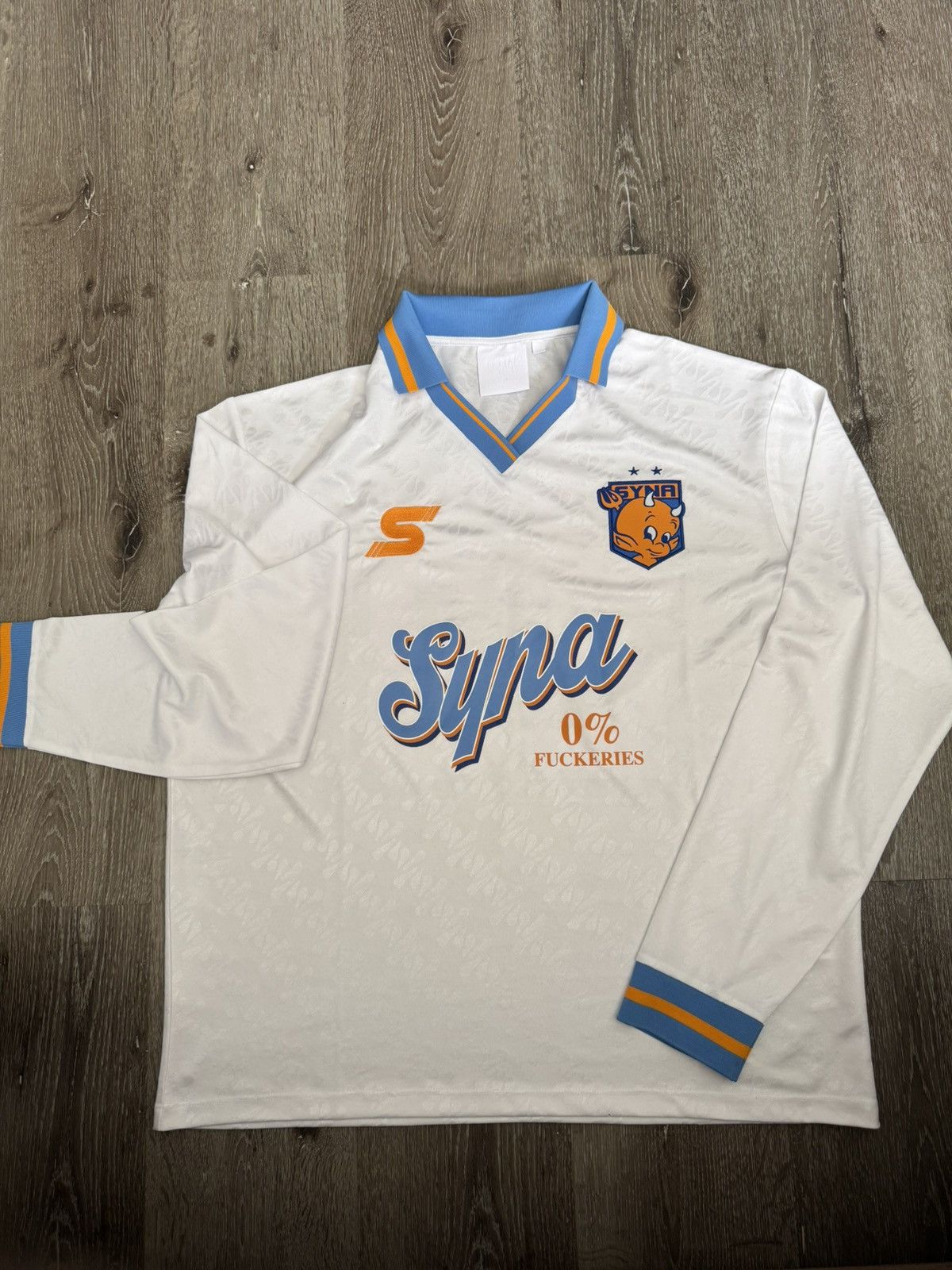 Other UK Syna football jersey Size US XXL / EU 58 / 5 - 1 Thumbnail