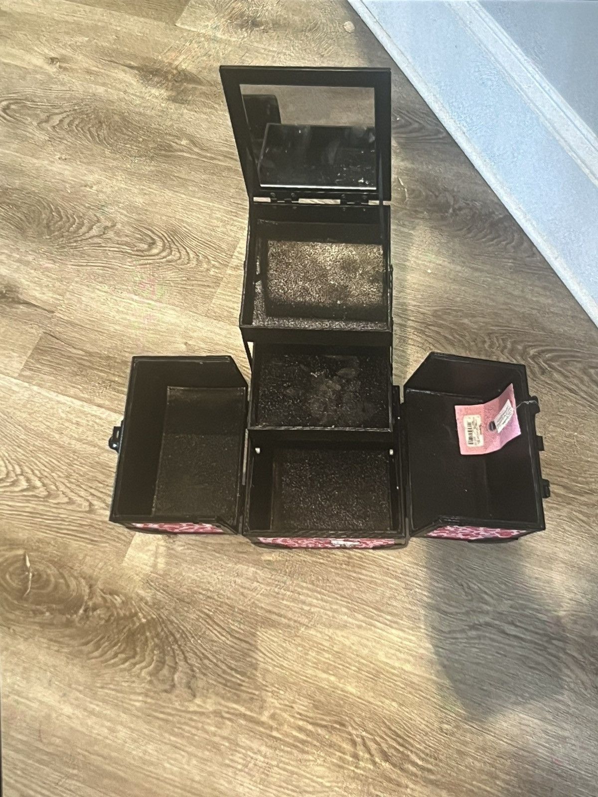 Other Impressions Vanity Hello Kitty SlayCube makeup travel case Size ONE SIZE - 2 Thumbnail