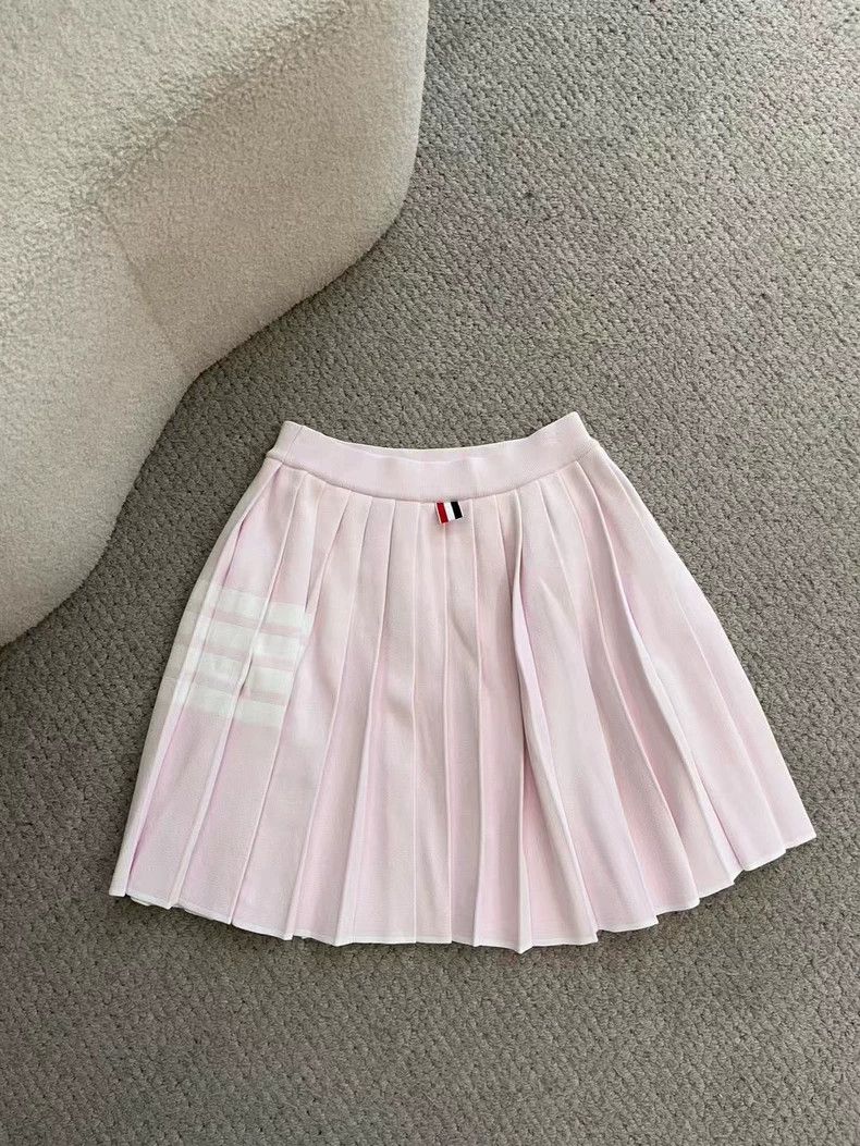 Thom Browne Thom browne Cherry blossom pink four-striped knitted pleate Size 27" / US 4 / IT 40 - 2 Thumbnail