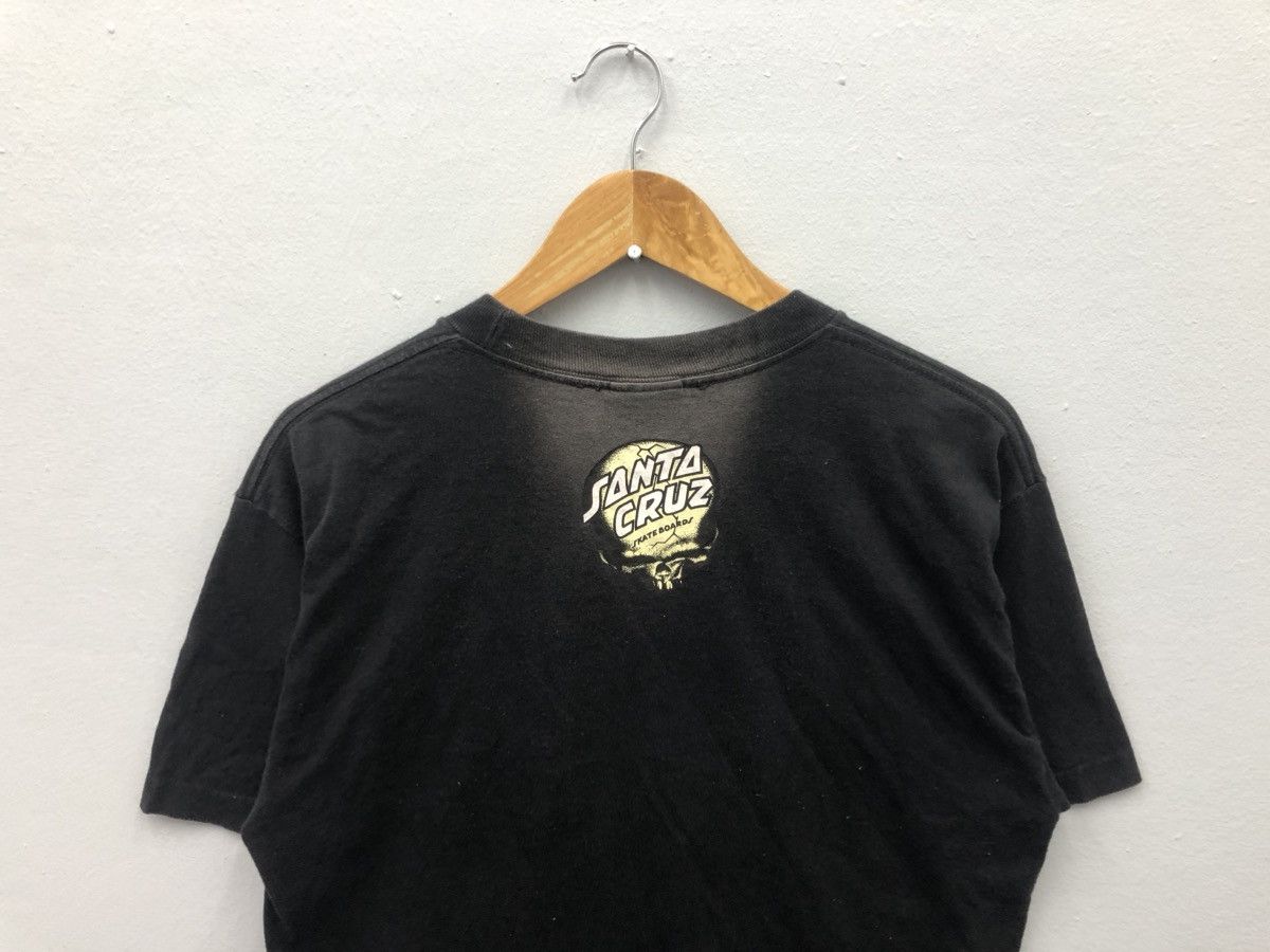 Santa Cruz Skateboards Vintage Santa Cruz Corey O’brien Skateboard Tshirt Size US M / EU 48-50 / 2 - 8 Thumbnail