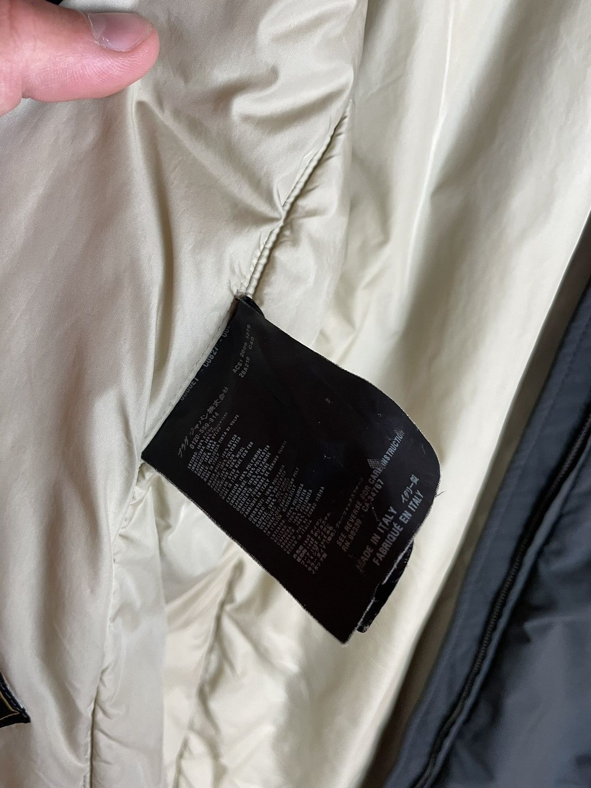 Prada × Vintage Vintage Prada Gore-Tex Long Coat Womens Size L / US 10 / IT 46 - 9 Thumbnail