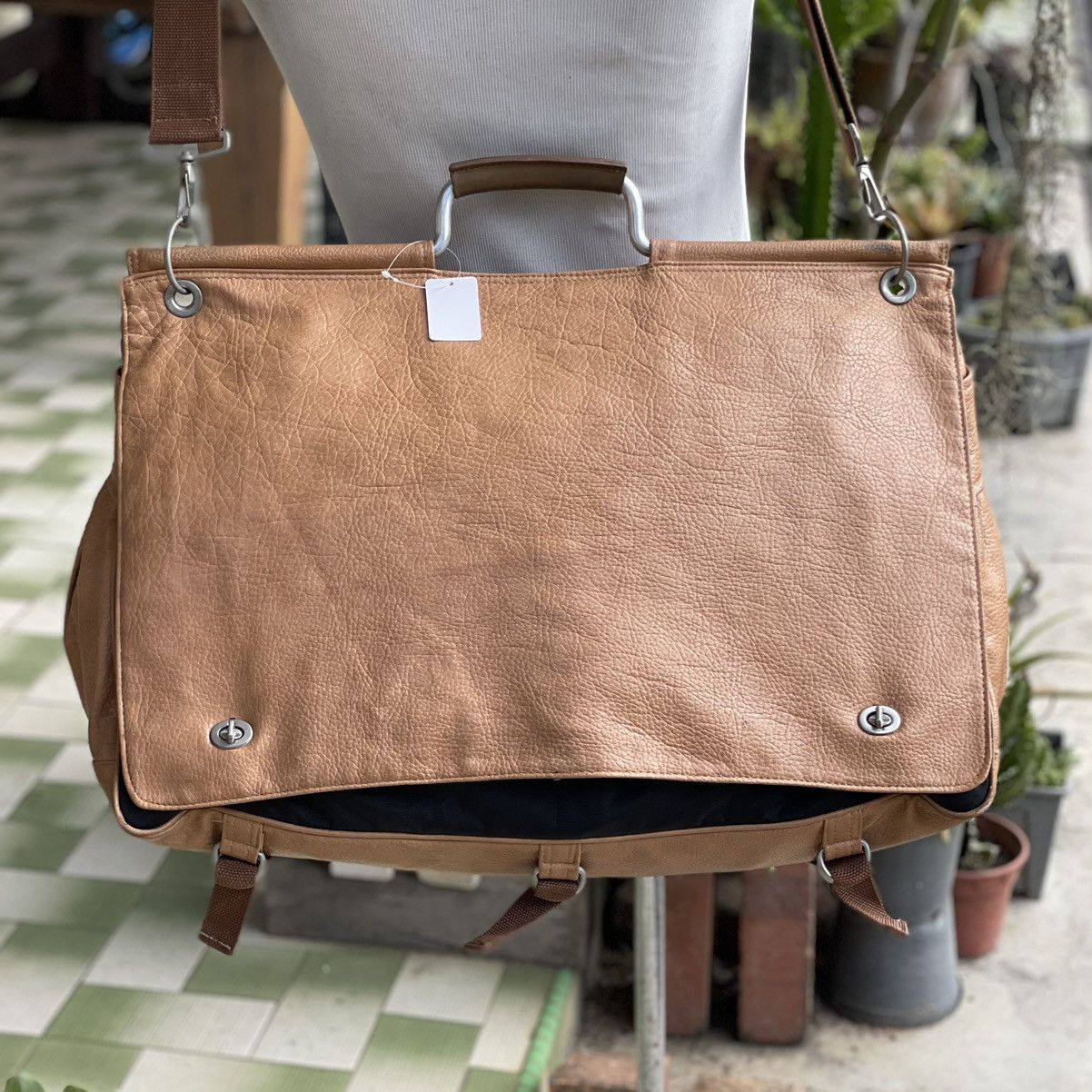 Designer × Japanese Brand BASARA TYO Basic Satisfaction Radical Oversized/Messenger Size ONE SIZE - 2 Thumbnail