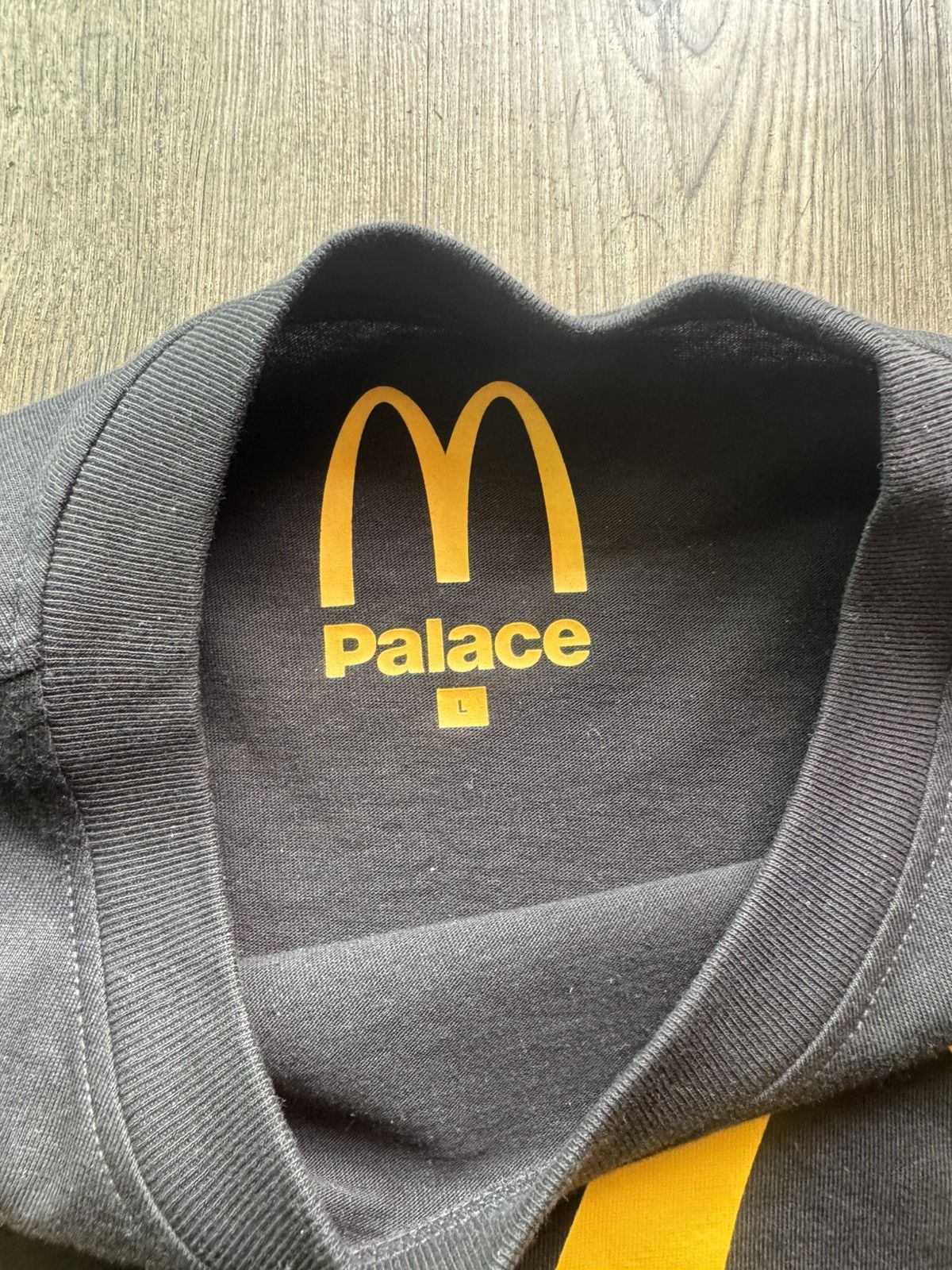 Palace PALACE X MCDONALDS COLLAB TEE Size US L / EU 52-54 / 3 - 3 Thumbnail