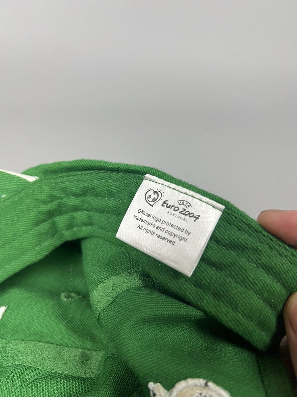 Vintage Carlsberg euro 2004 portugal cap vintage Size ONE SIZE - 4 Thumbnail