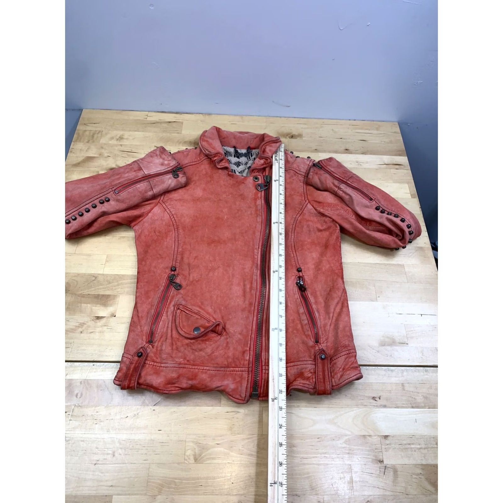 Vintage VINTAGE DOMA Leather Biker Jacket Women M Light Red Studded Lined 13350 Size M / US 6-8 / IT 42-44 - 6 Thumbnail