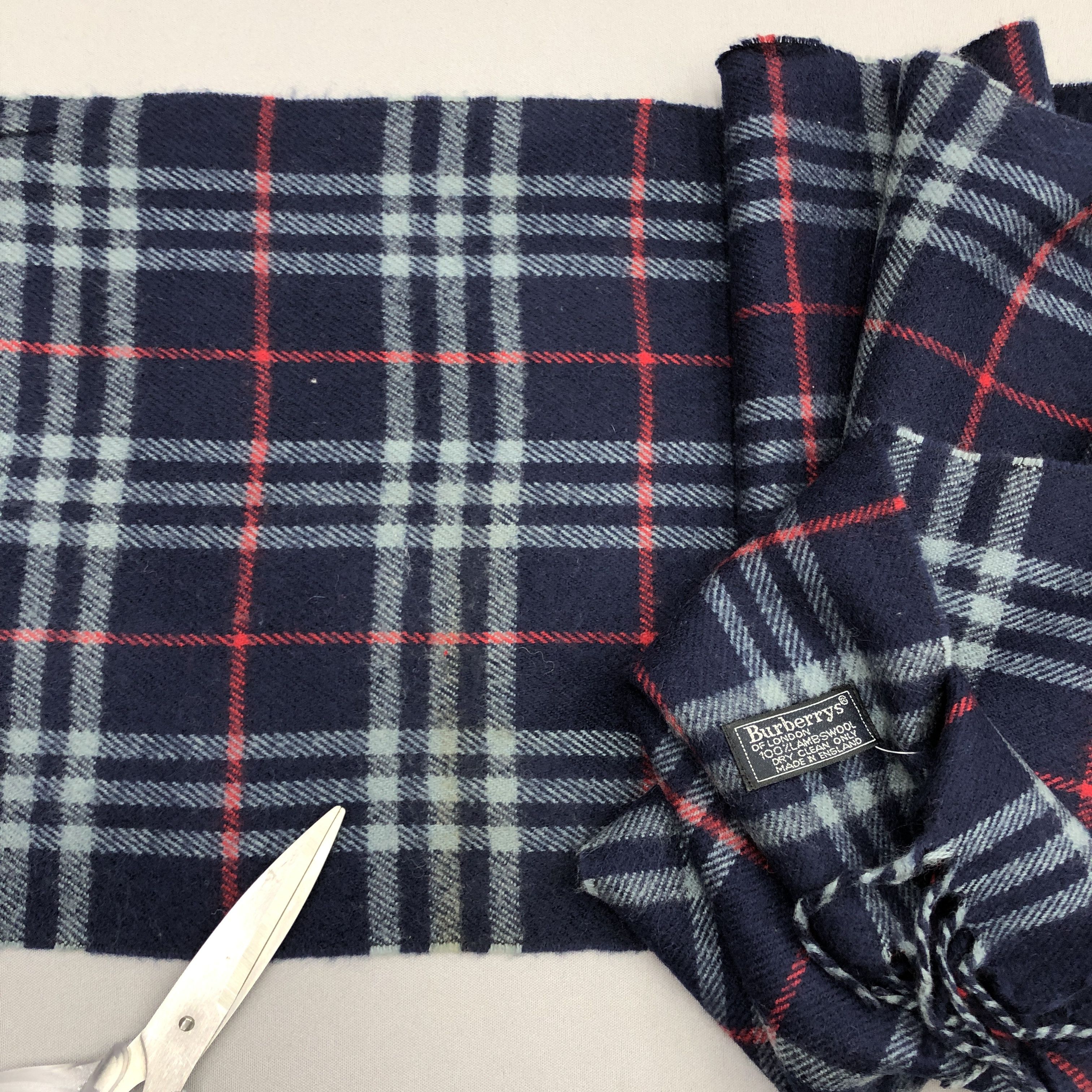Burberry Vintage Burberry Scarf Muffler Wool Nova Check Neck Scarves Size ONE SIZE - 4 Thumbnail