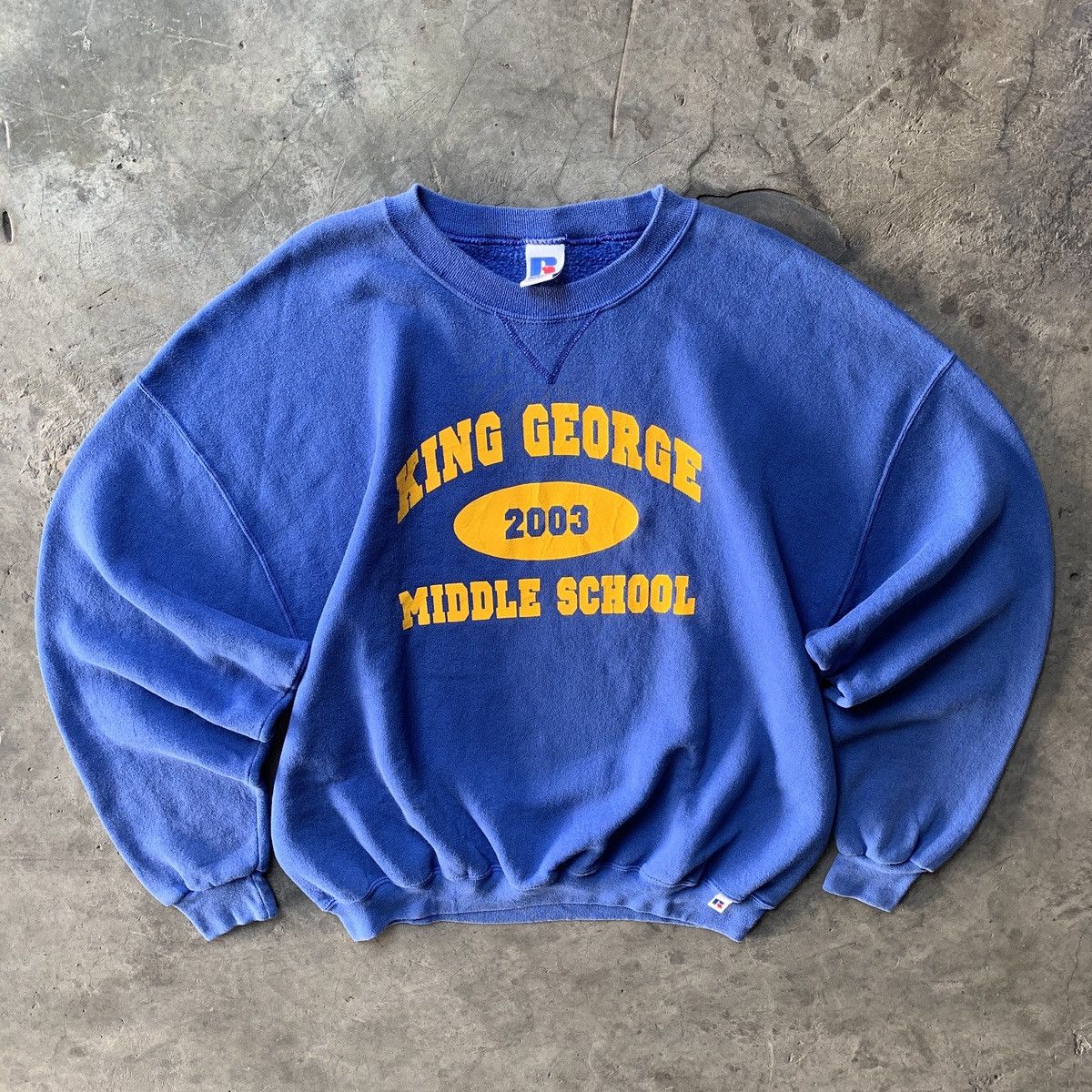 Russell Athletic 2000s "King George Middle School" Russell Sweatshirt Size US XXL / EU 58 / 5 - 2 Thumbnail