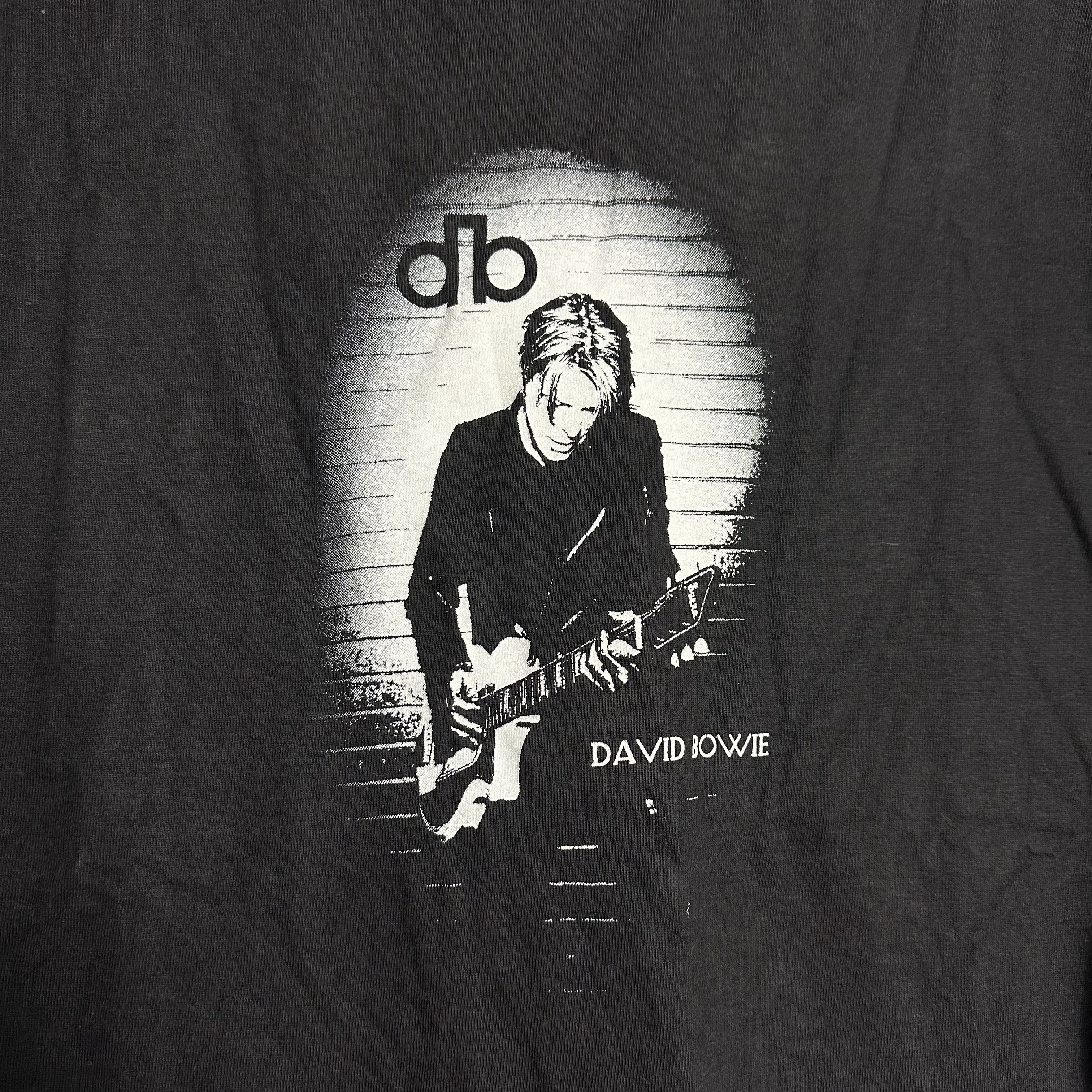 Band Tees 🔥RARE🔥Vintage David Bowie Concert L/Sleeve Band T-shirt Size US M / EU 48-50 / 2 - 3 Thumbnail