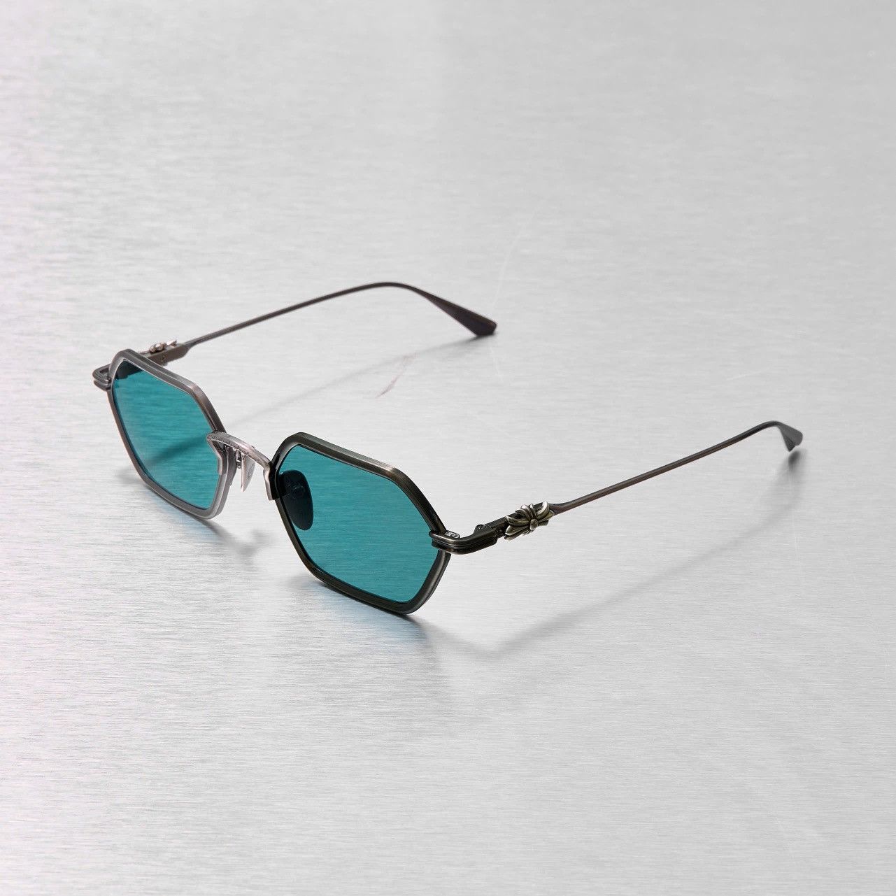 Chrome Hearts CHROME HEARTS DATASS PEWTER SUNGLASSES Size ONE SIZE - 1 Thumbnail