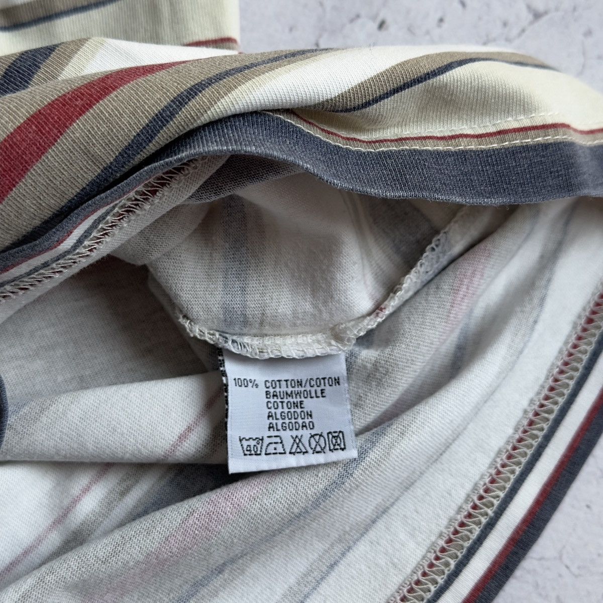 O'Neill VINTAGE Y2K O’NEILL STRIPED SURF TEE Size US M / EU 48-50 / 2 - 7 Thumbnail