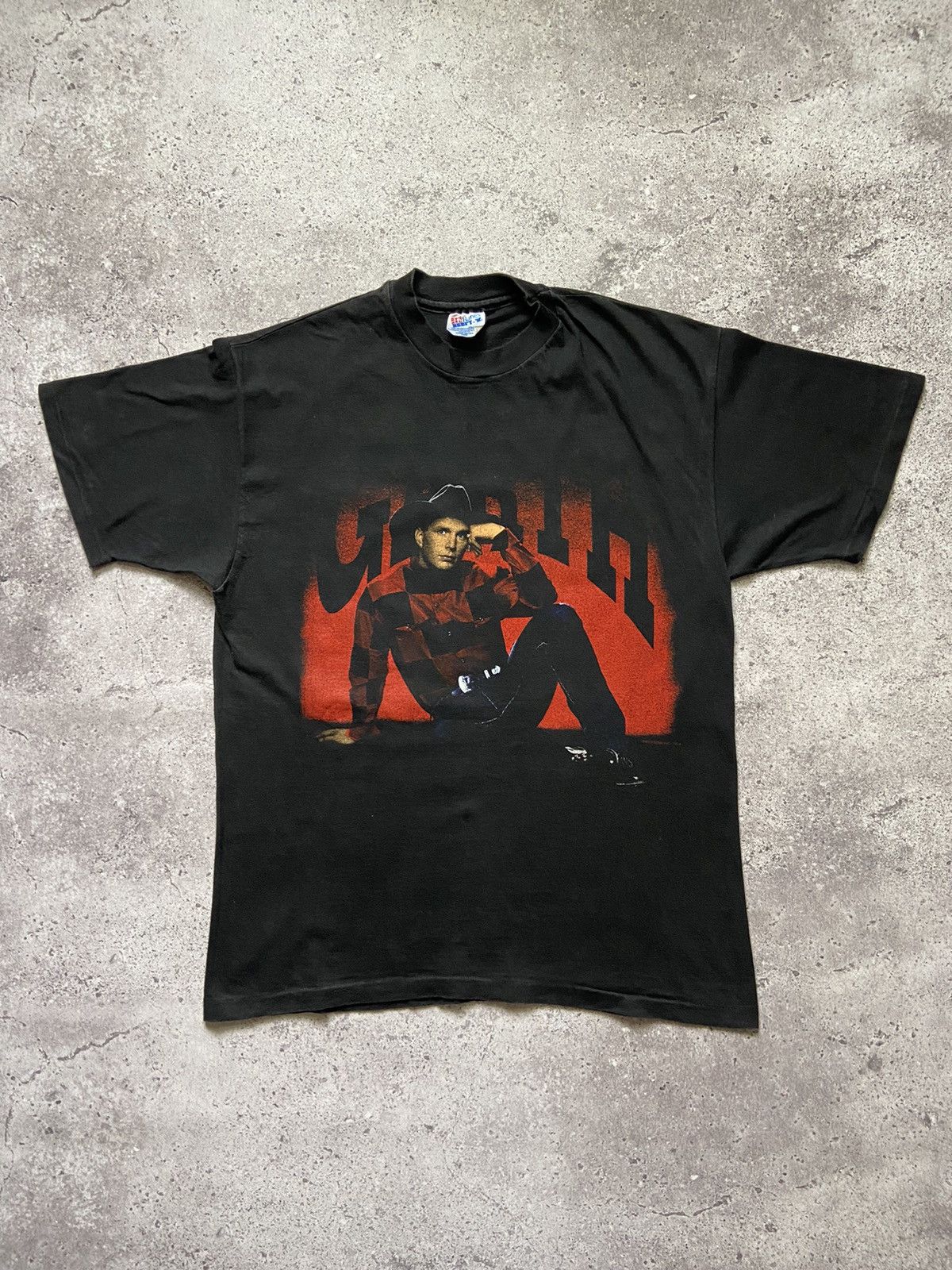 Vintage VINTAGE Garth Brooks 1994 Tour tee sz XL Size US L / EU 52-54 / 3 - 1 Thumbnail