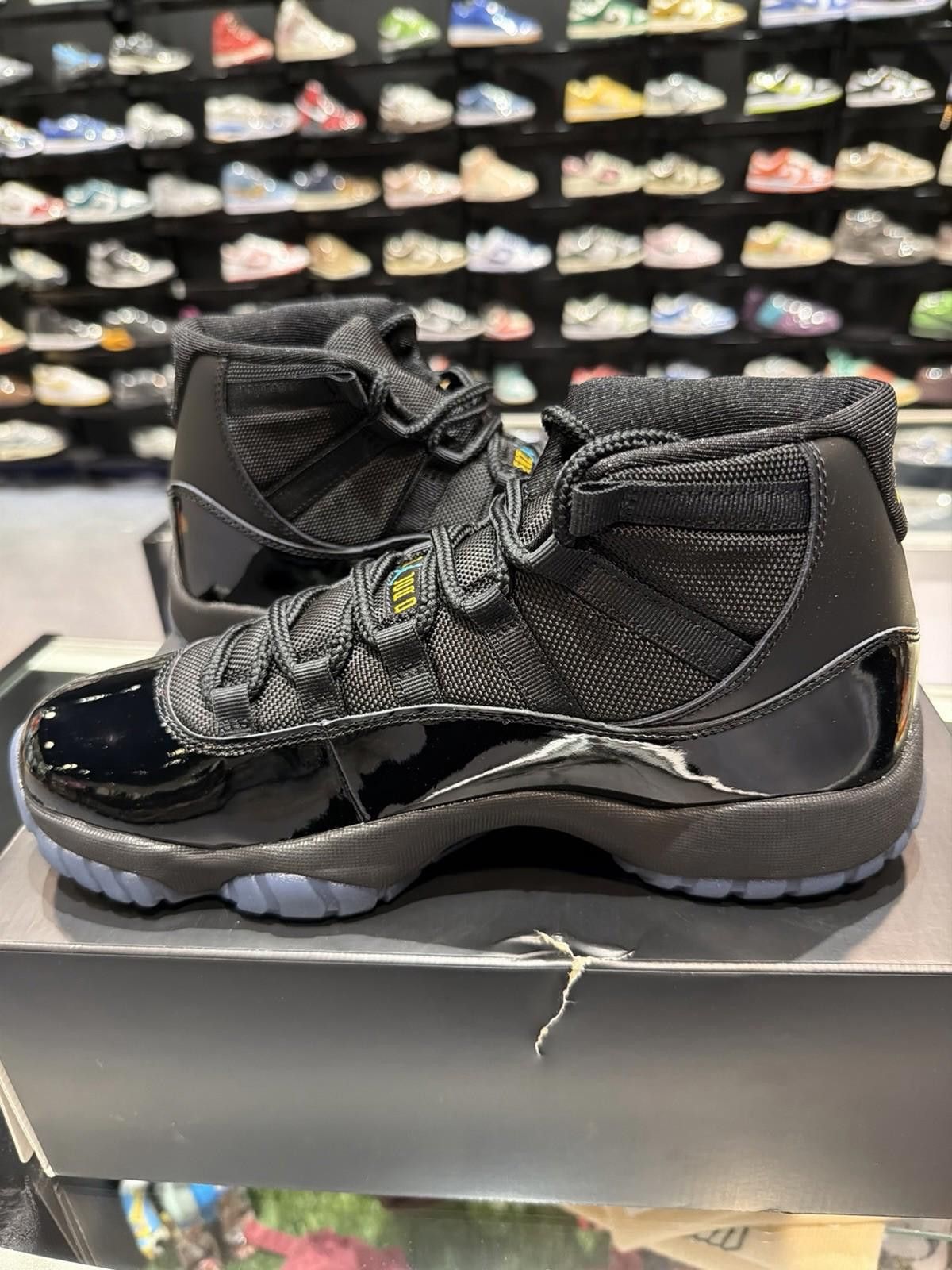 Jordan Brand Air Jordan Retro 11 Gamma Blue Size (9) 2025 CT8012-047 Size US 9 / EU 42 - 10 Thumbnail