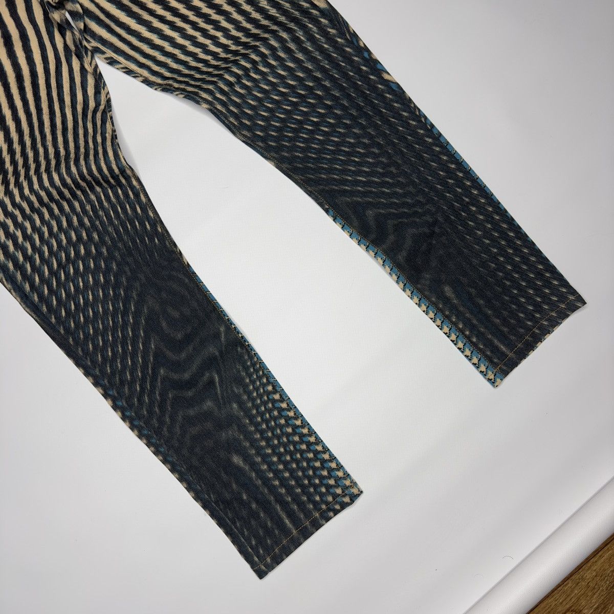 Dolce & Gabbana Vintage Dolce & Gabbana Striped Pattern Jeans – Size 28/42 Size 28" / US 6 / IT 42 - 4 Thumbnail