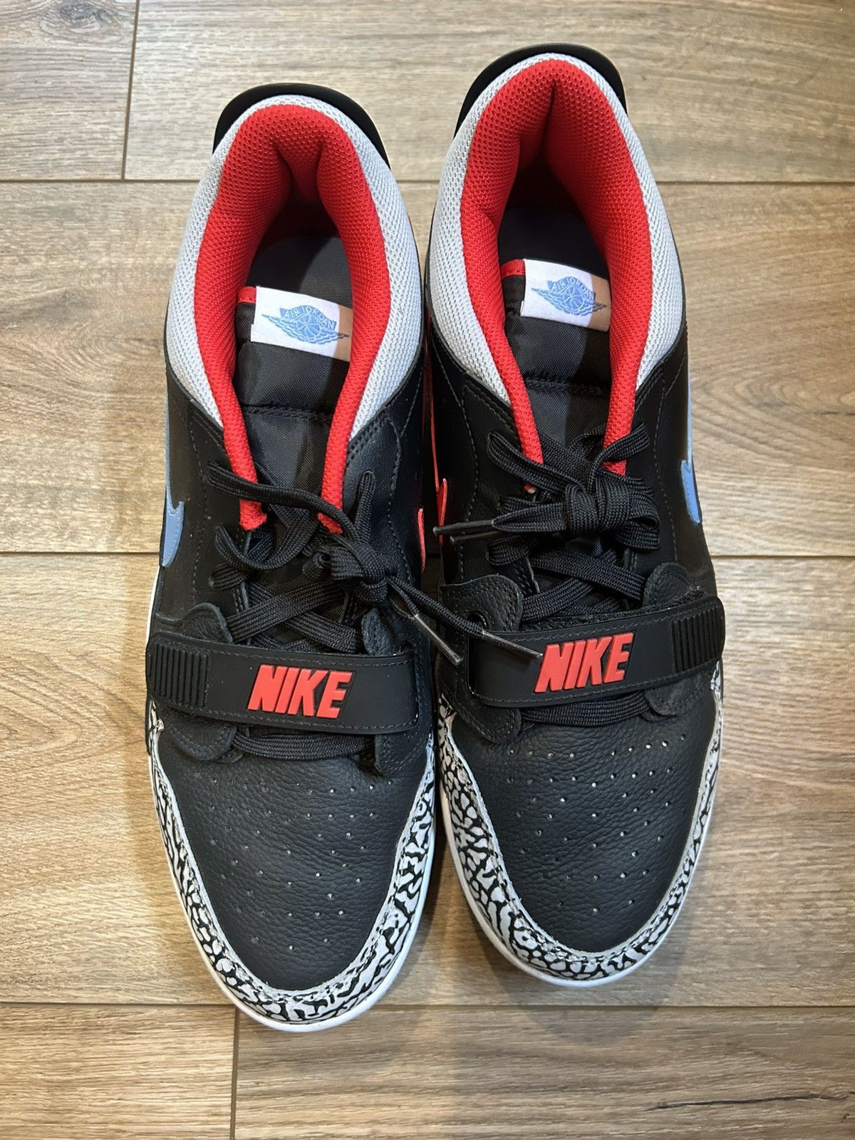 Jordan Brand Jordan Legacy 312 Men’s Low Black Valor Blue Size 12 Size US 12 / EU 45 - 3 Thumbnail
