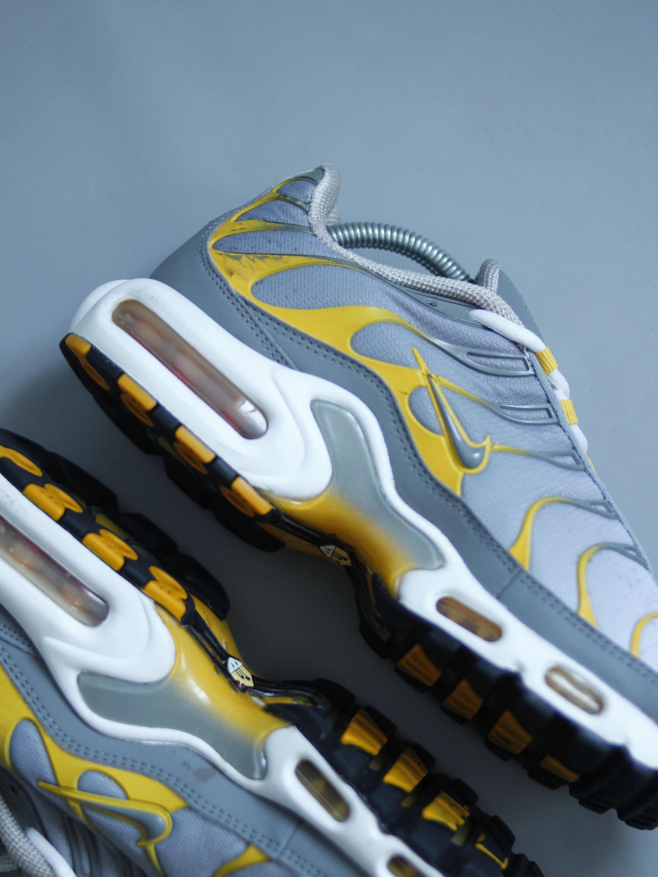 Nike Nike Air Max Tn Plus Sulphur Sneakers 41 Us 8 Size US 8 / EU 41 - 9 Thumbnail