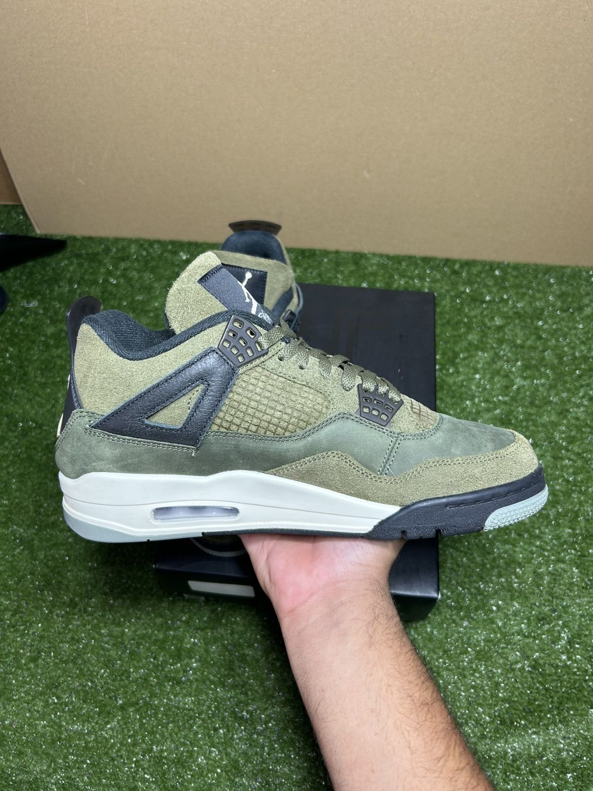 Jordan Brand Jordan 4 Olive green Size US 10 / EU 43 - 4 Thumbnail
