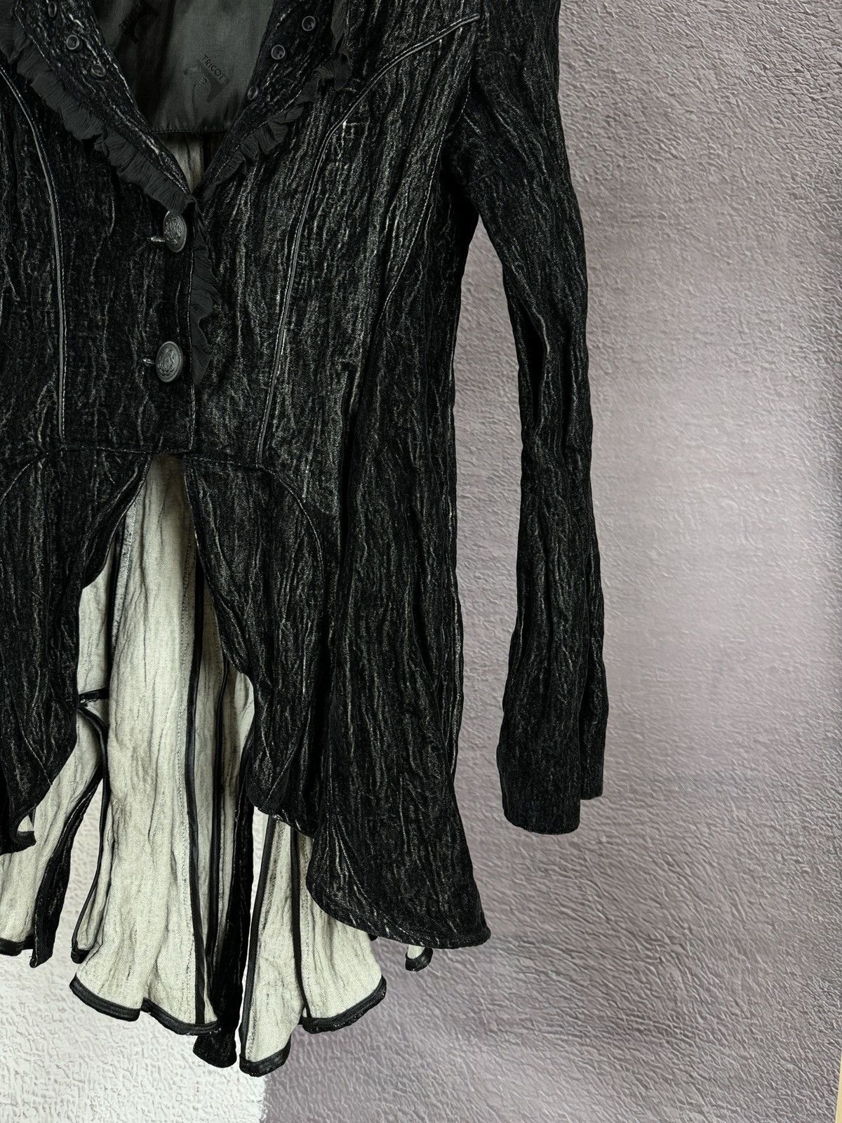 Other Tricot Chic Avant Garde shrunken hi-fashion jacket Italy Size M / US 6-8 / IT 42-44 - 6 Thumbnail