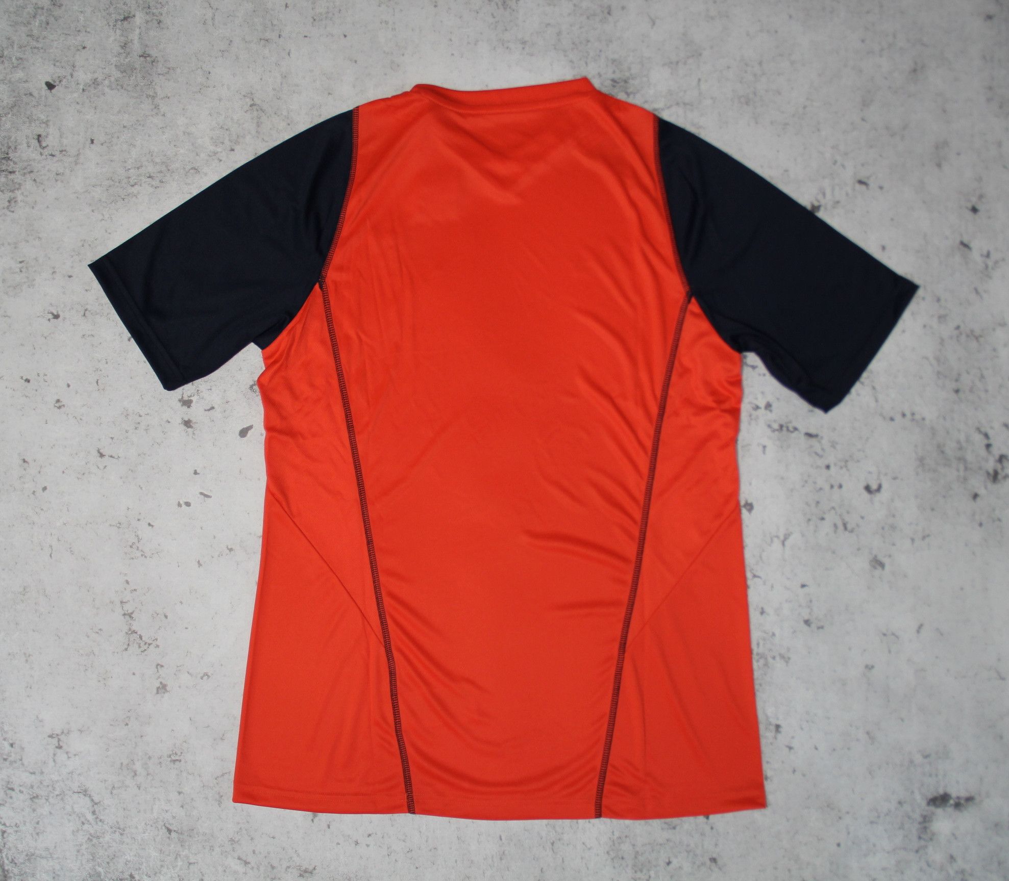 Adidas adidas Adults Munster Performance T-Shirt HZ4459 SIZE M Size US M / EU 48-50 / 2 - 8 Thumbnail