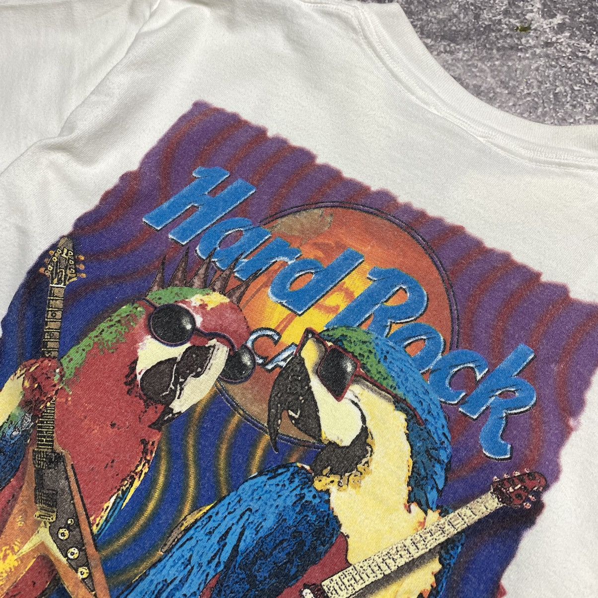 Hard Rock Cafe Vintage 90’s Hard Rock Cafe Big Graphic logo rare tee Size US S / EU 44-46 / 1 - 3 Thumbnail