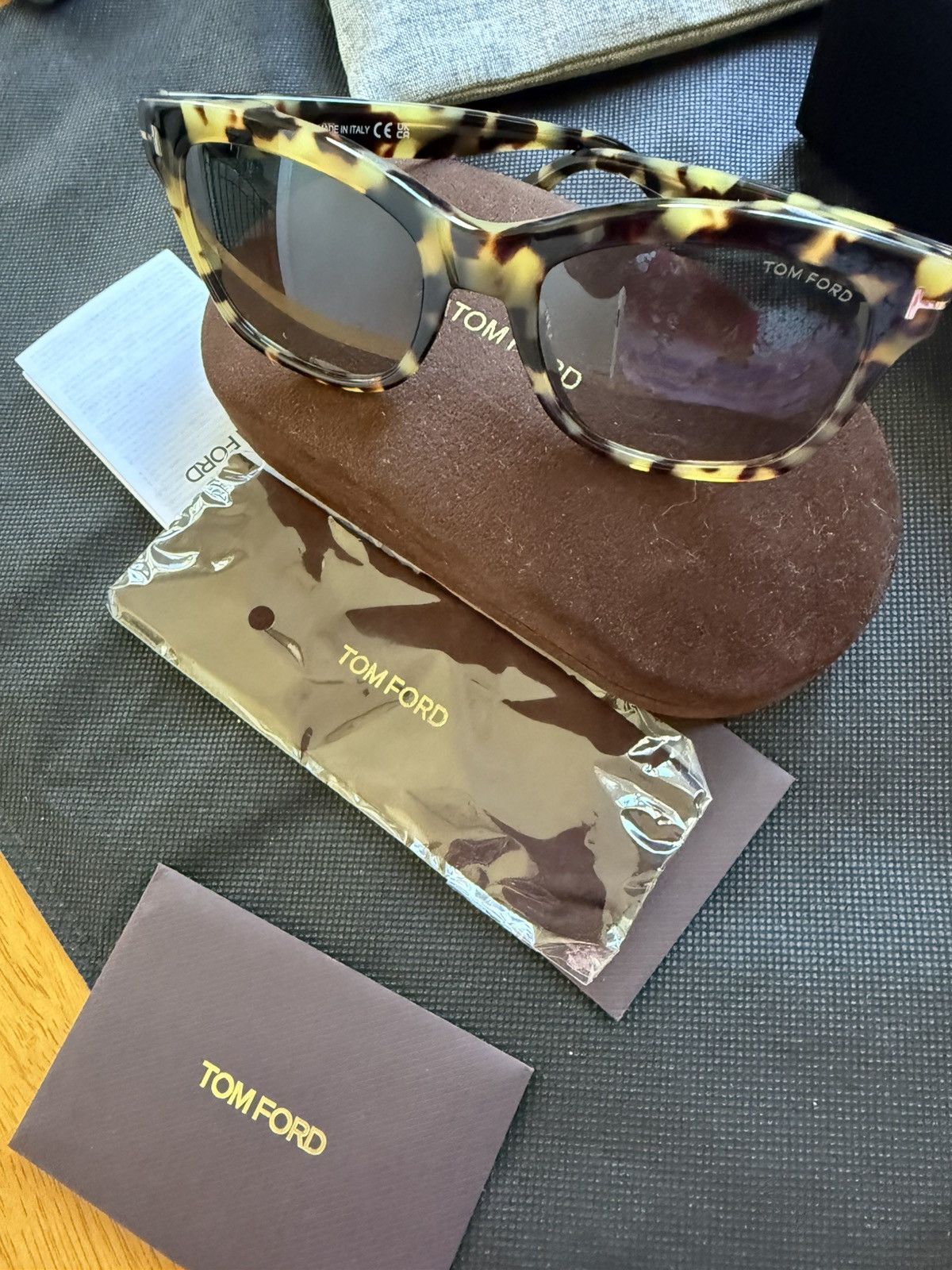 Tom Ford Tom Ford Tortoise Sunglasses Size ONE SIZE - 1 Thumbnail