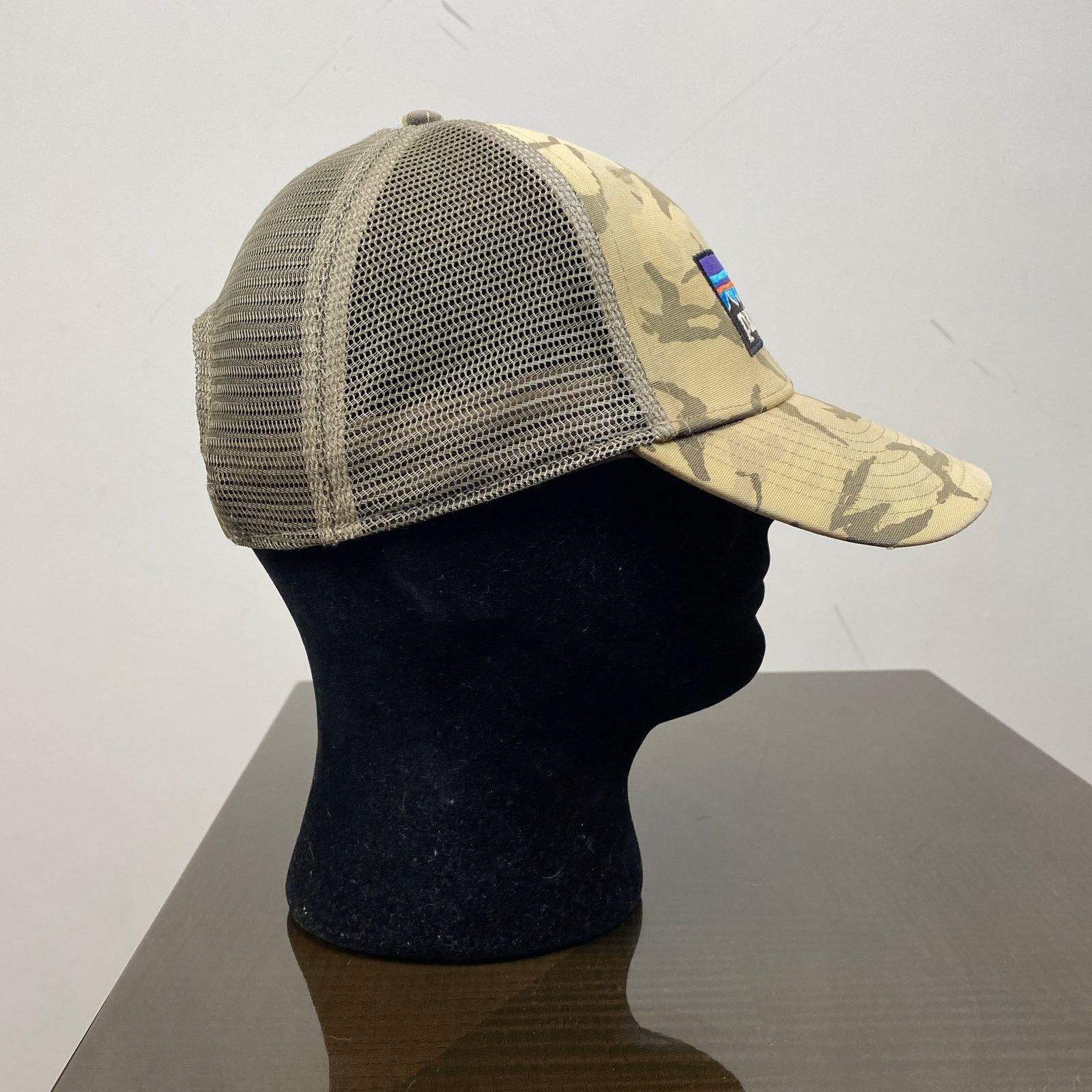 Patagonia Patagonia P-6 Logo LoPro Camo Trucker Hat Snapback Size ONE SIZE - 3 Thumbnail