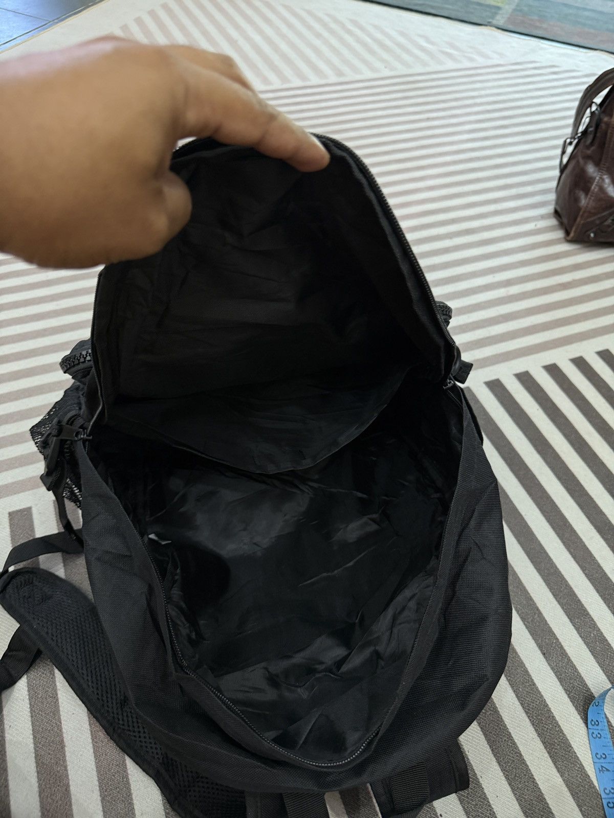Playboy 🔥🔥🔥STEALS PLAYBOY BAGPACK Size ONE SIZE - 9 Thumbnail