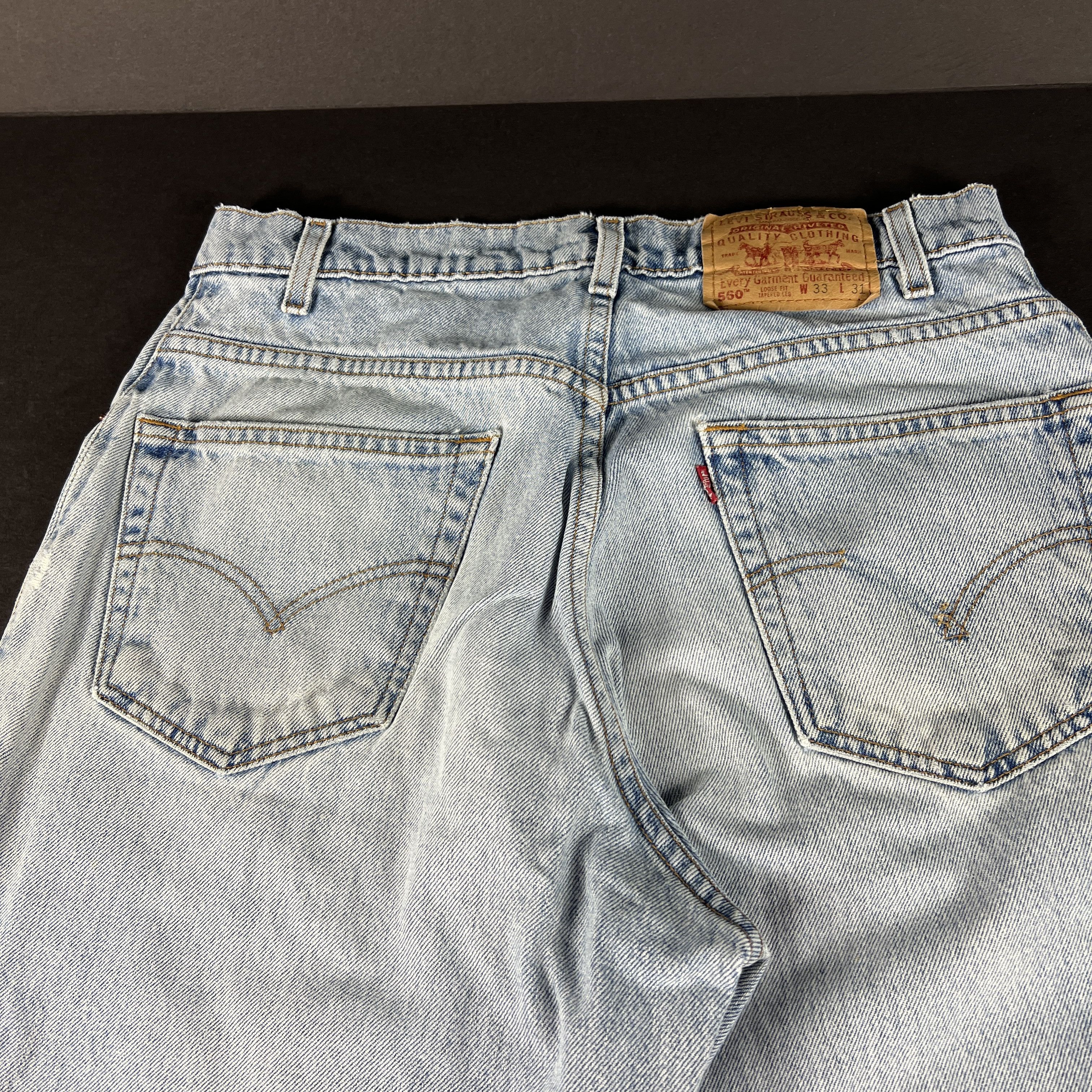 Levi's × Vintage VTG 90s Levi's Jeans 560 Loose Tapered Blue Distressed Denim Size US 32 / EU 48 - 13 Thumbnail